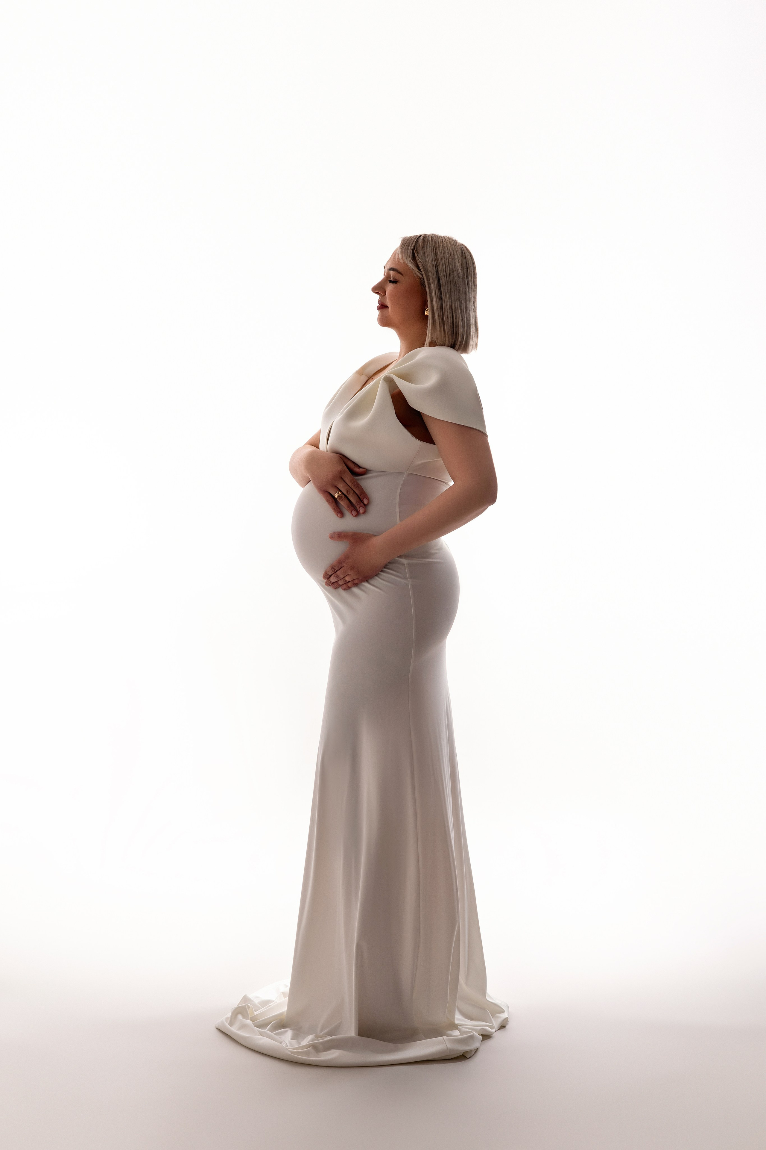 Babybauch. Neugeborene- Schwangerschaft- und Kinder Fotografin in Lehre