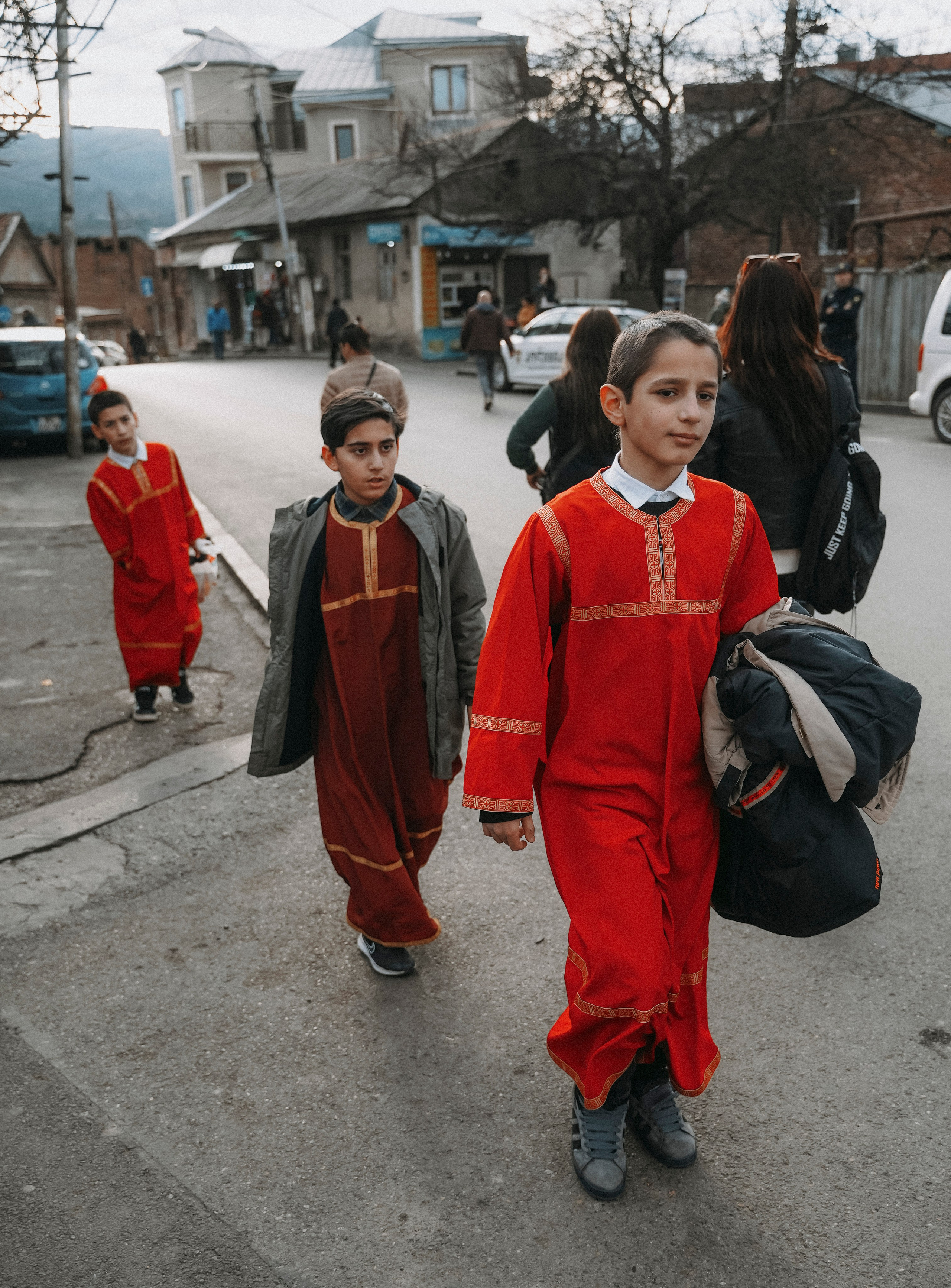 ТБИЛИСИ 2023-2024. Стрит-фотография, полная абсурда, идиотизма и красоты