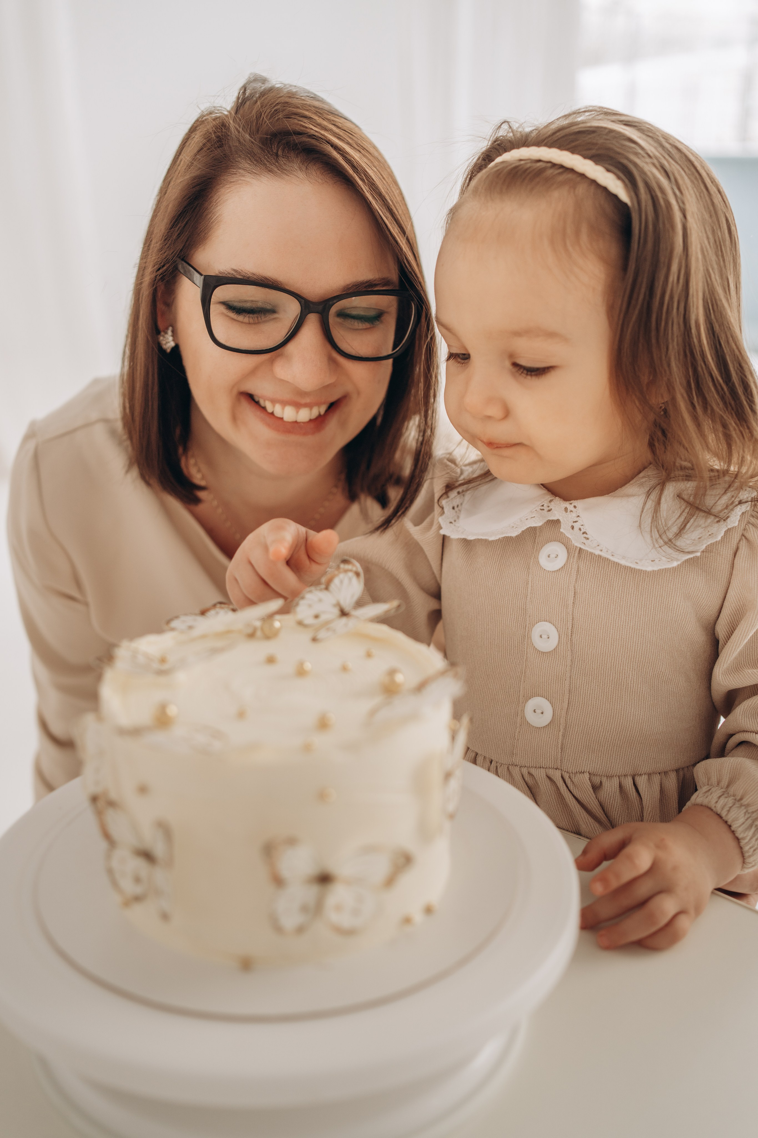 Studio — Kristina´s 2nd bday. Family photographer in Helsinki, Victoria Guadagno