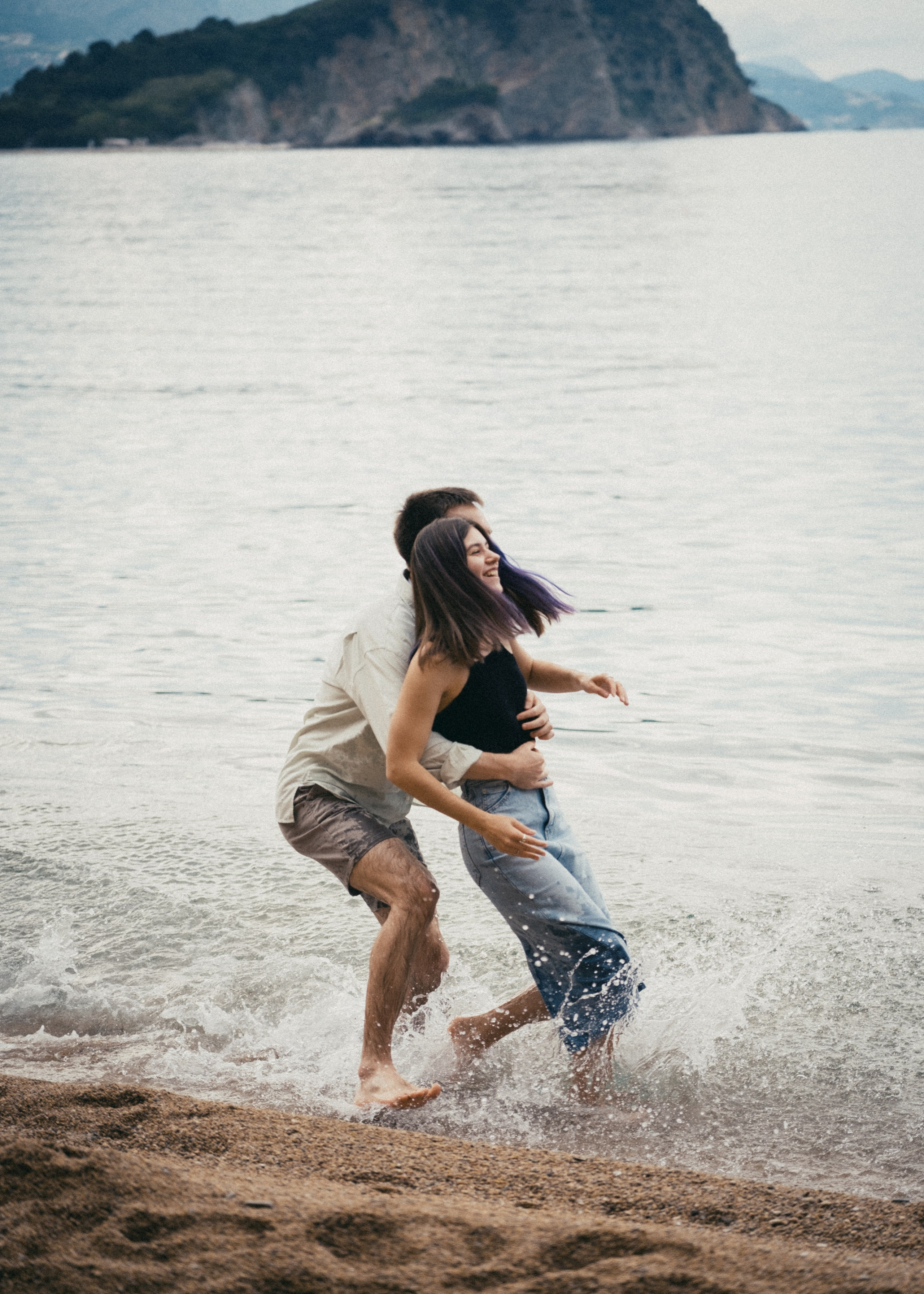 Let’s fall in love. Anastasiia Shibaeva | Photographer in Montenegro, Thailand & Worldwide