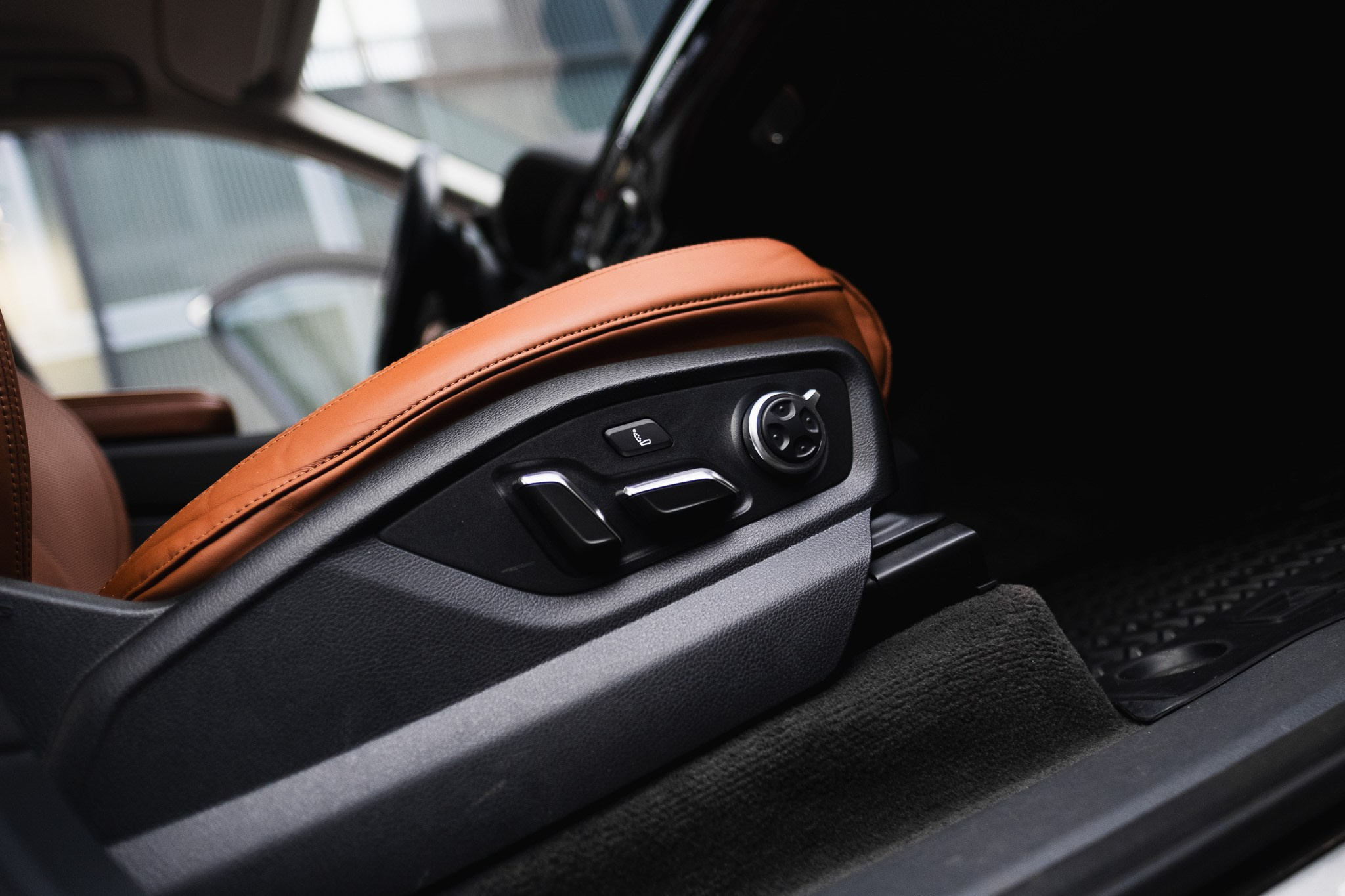 AUDI Q7. LOHA VISUALS — AUTOMOTIVE PHOTOGRAPHY