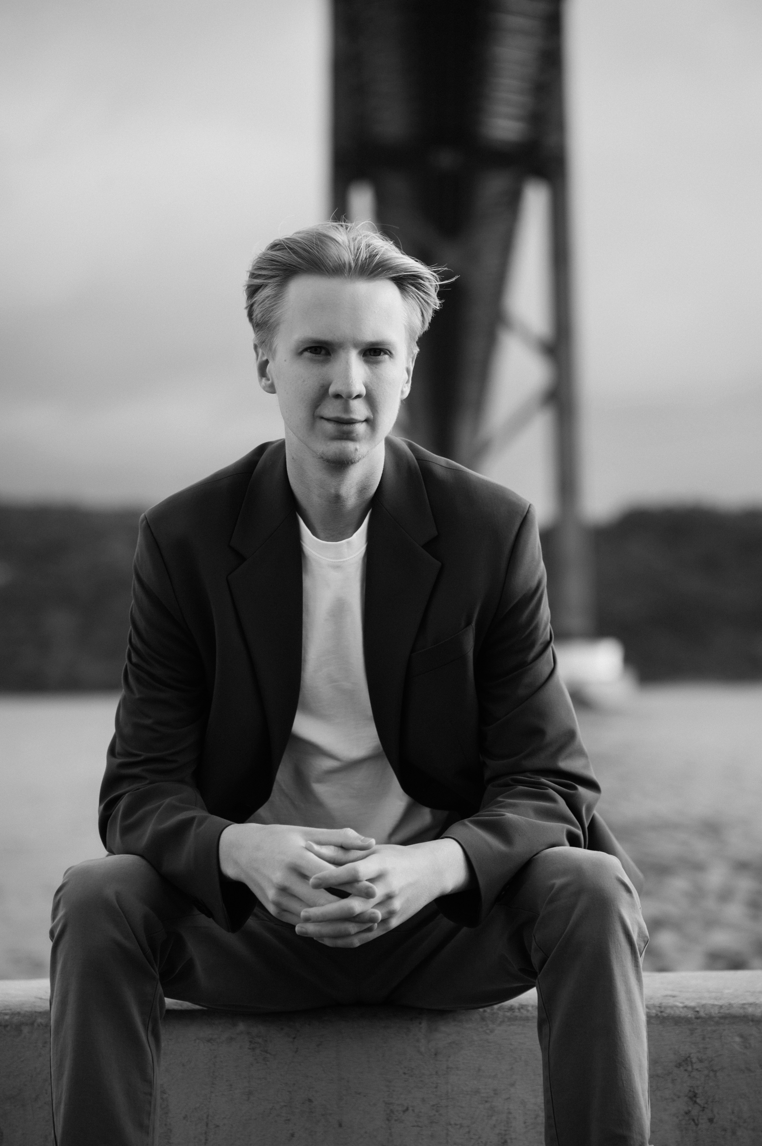 WINDY. Wedding and commercial photographer