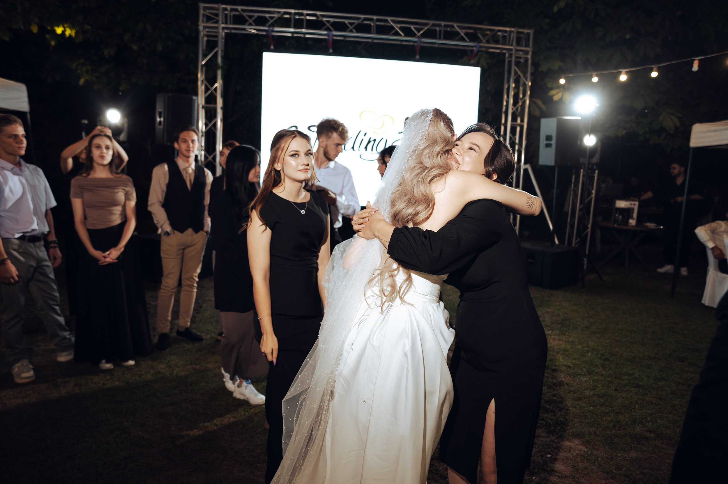 Алексей & Анастасия. Фотограф в Бишкеке Андрей Кавешников