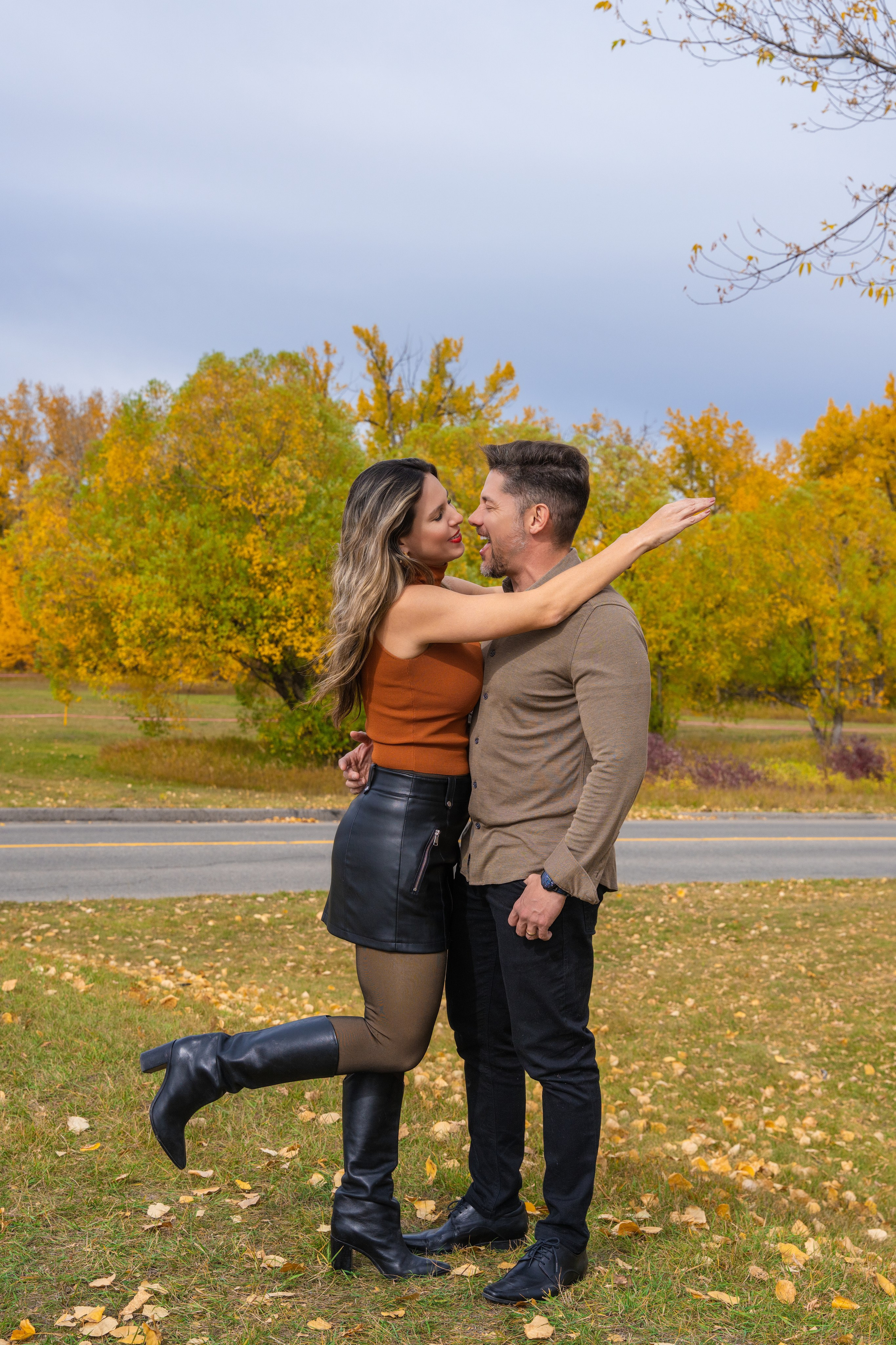 Ariana’s Family. Carlos Lima Photography — Photographer in Calgary