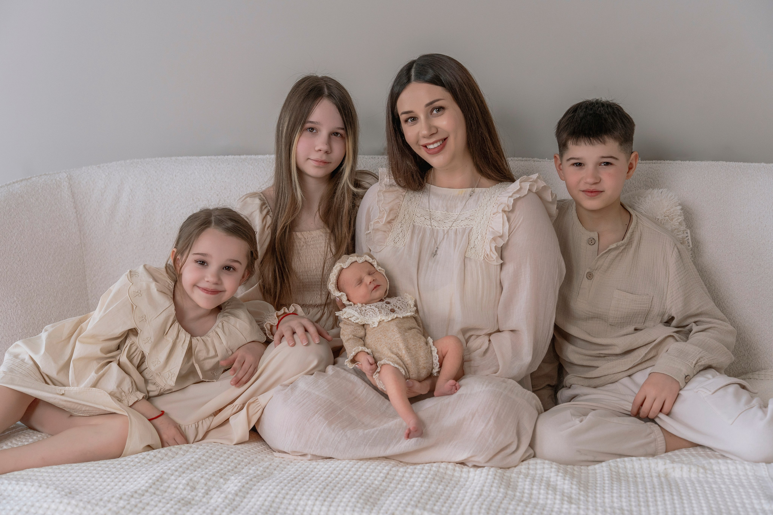 Домашние съемки. Фотограф новорожденных и семейный фотограф в Бельцах (Молдова)