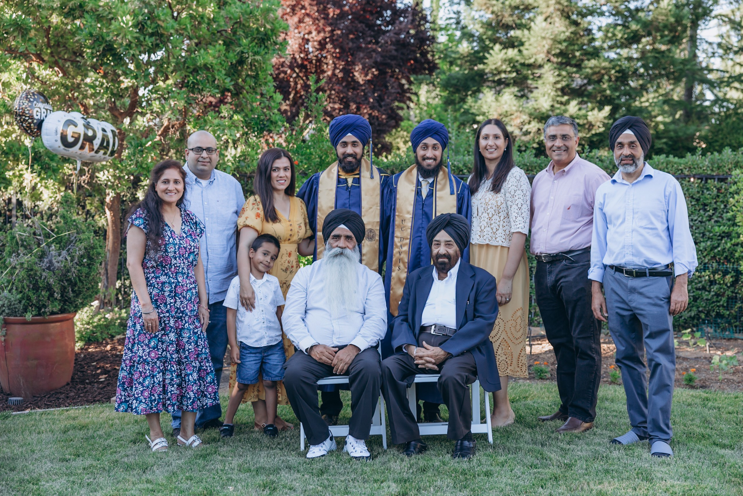 Events and big family photos. Family and children’s lifestyle photographer Elena Tumanova