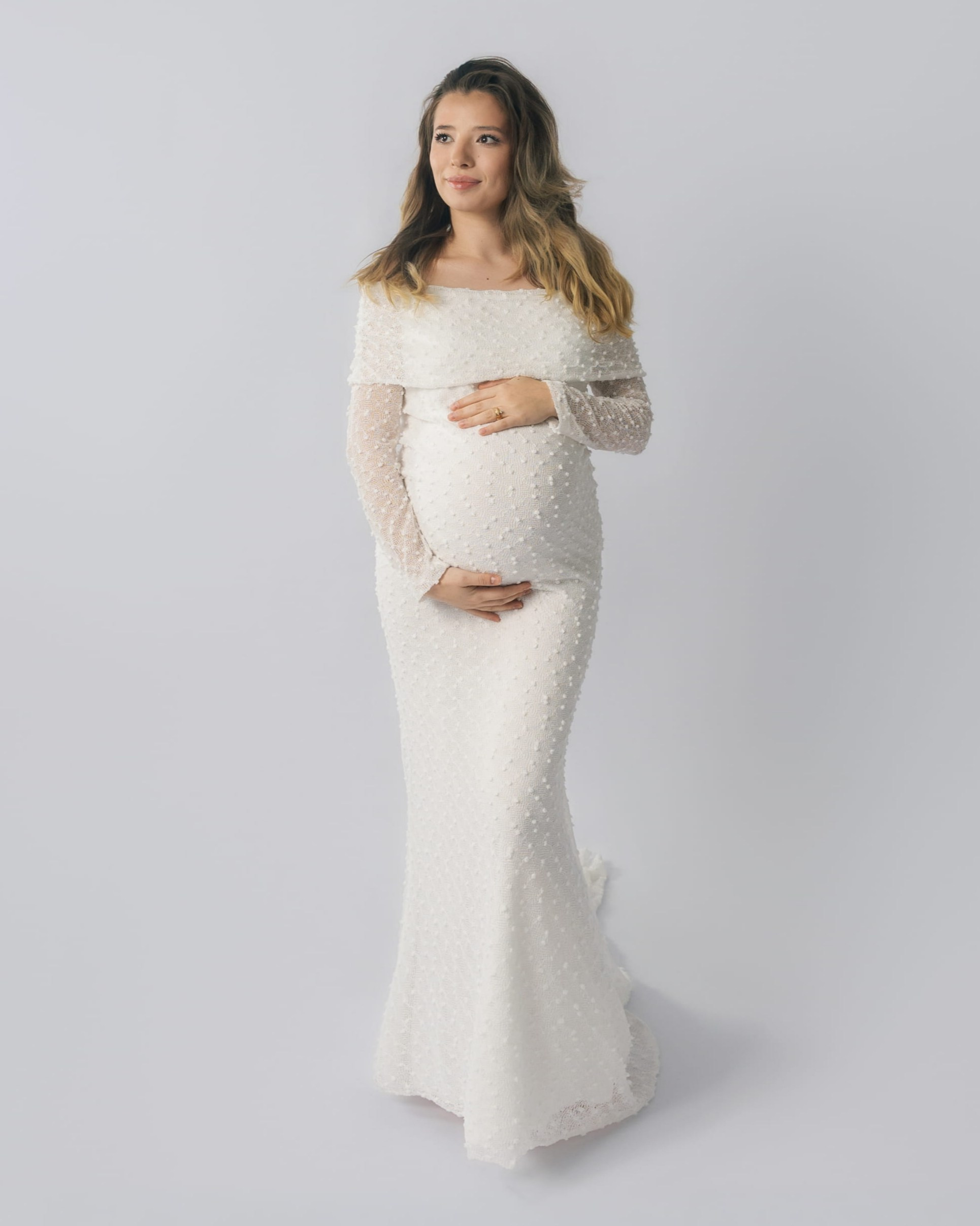 Elegant Studio Maternity Photography in Rotterdam