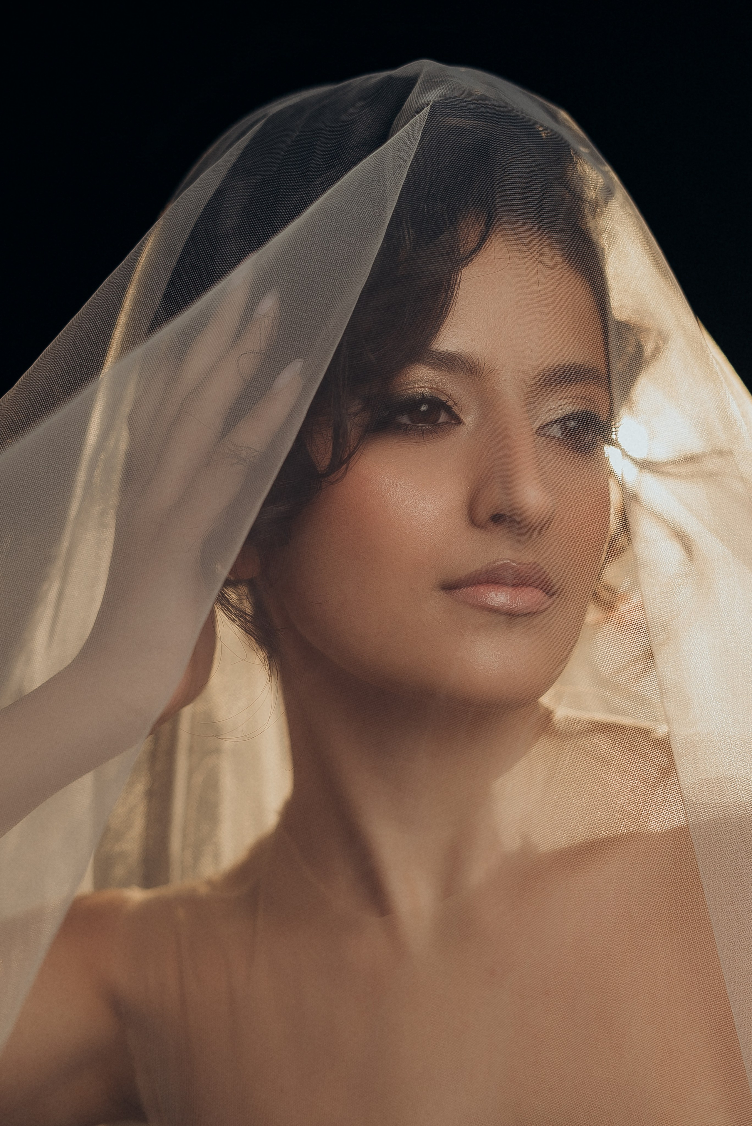 Съемка невесты в студии и ночью | Bride photography in the studio and at night. Портретный и семейный фотограф в Лимассоле Кипр Анна Руссу