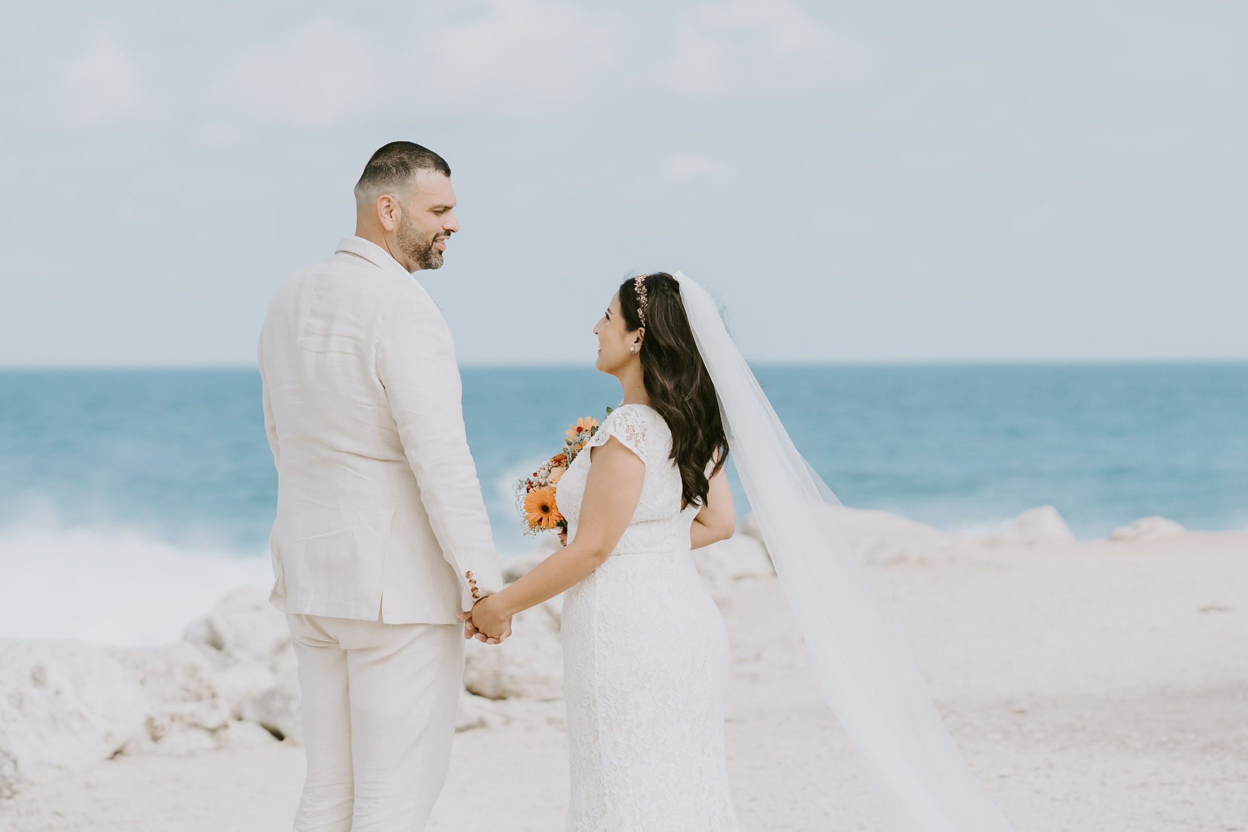 Bernardino & Ana. Female Photographer in Bali