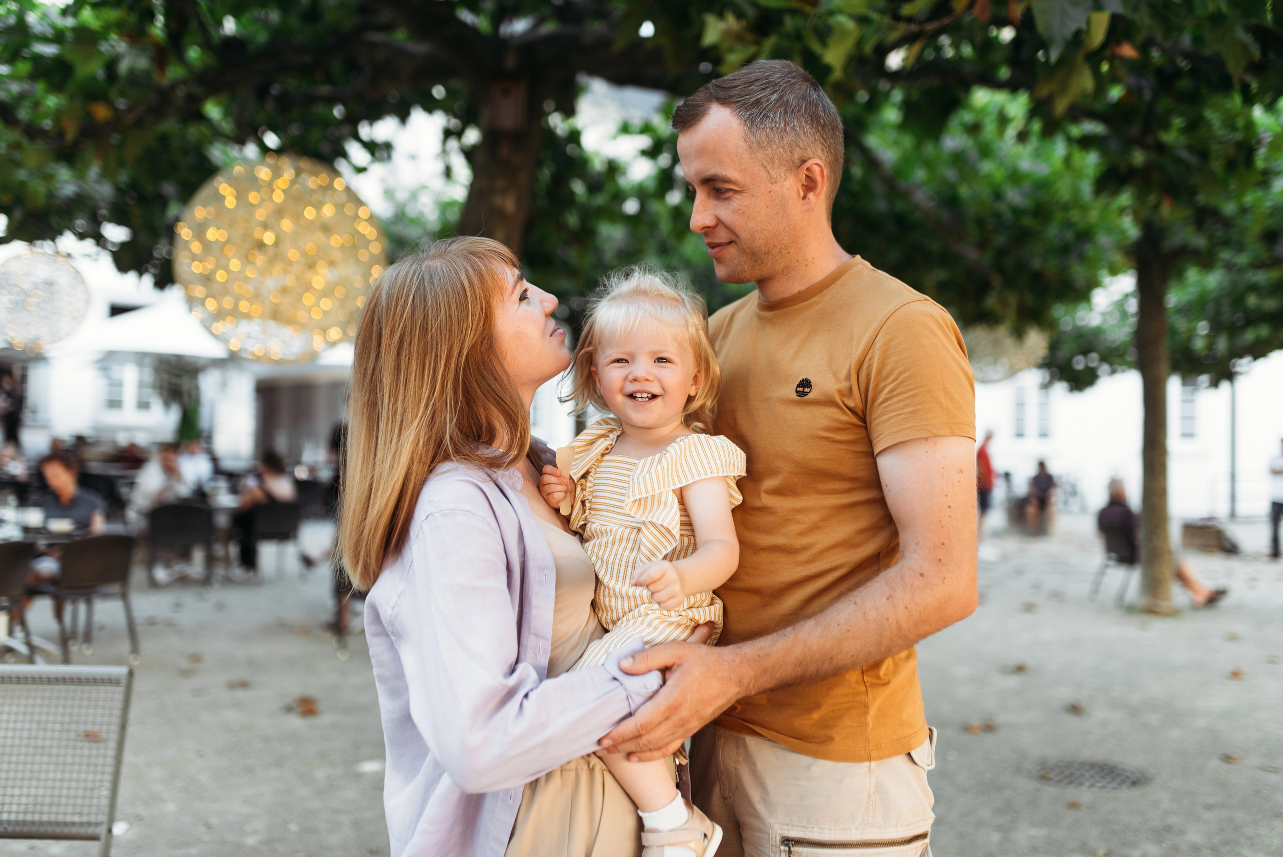 Trier. Familien- und Hochzeitsfotografin. Ich arbeite in Koblenz und Rheinlan