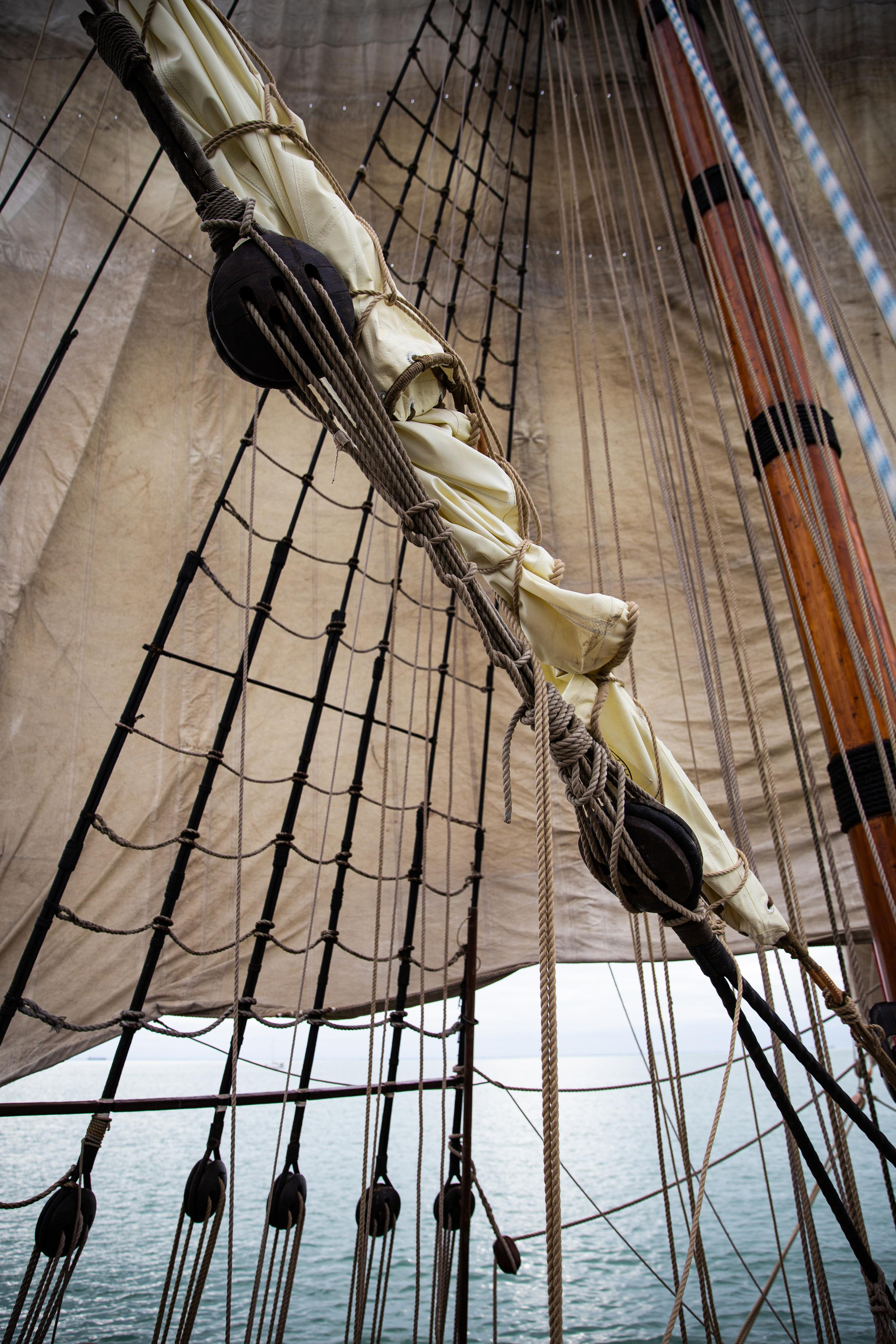 Фрегат “Штандартъ”. Anastasia Shapoval violoniste et photographe. Annecy — Geneve