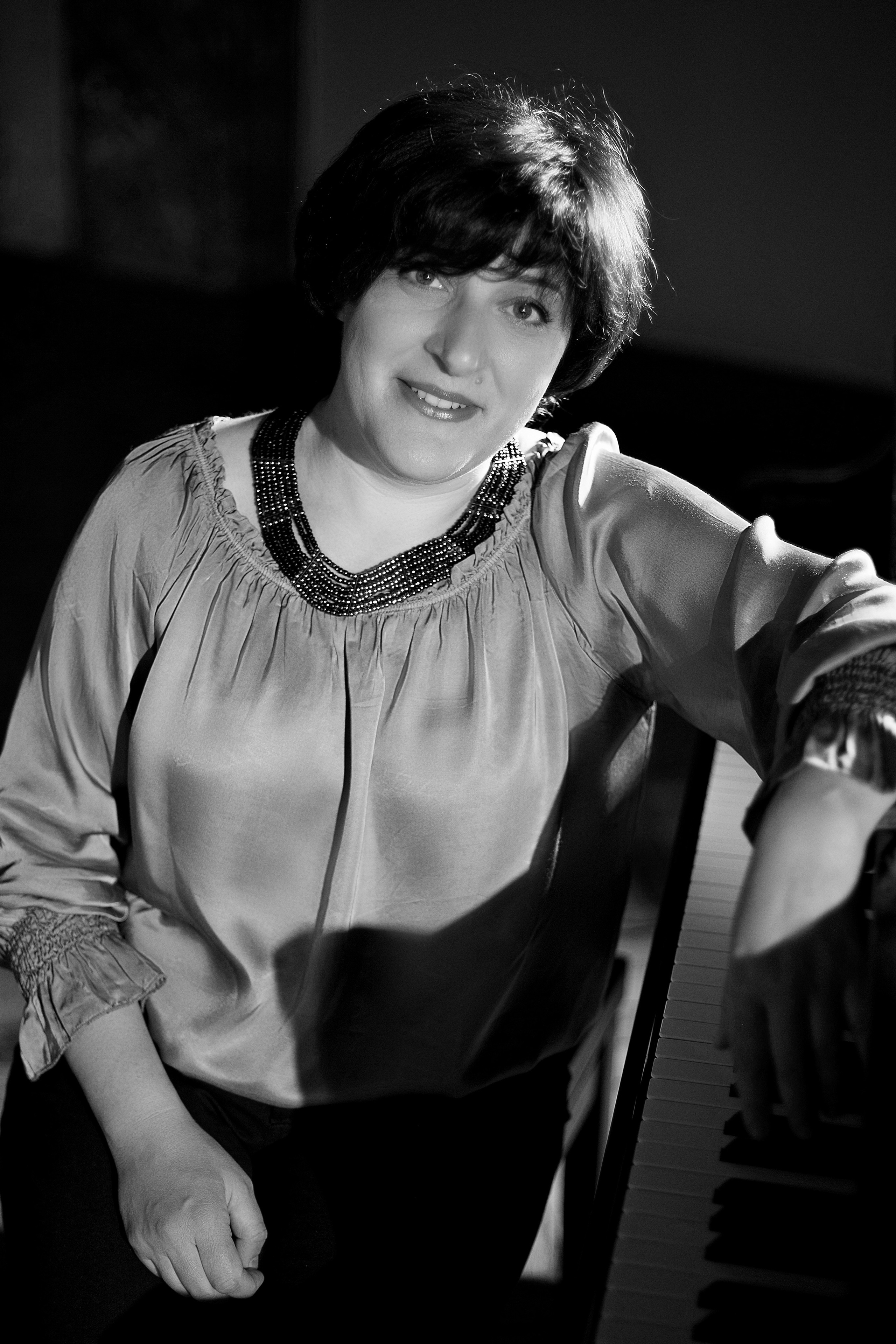 Inna Moiseeva. Anastasia Shapoval violoniste et photographe. Paris — Bourges