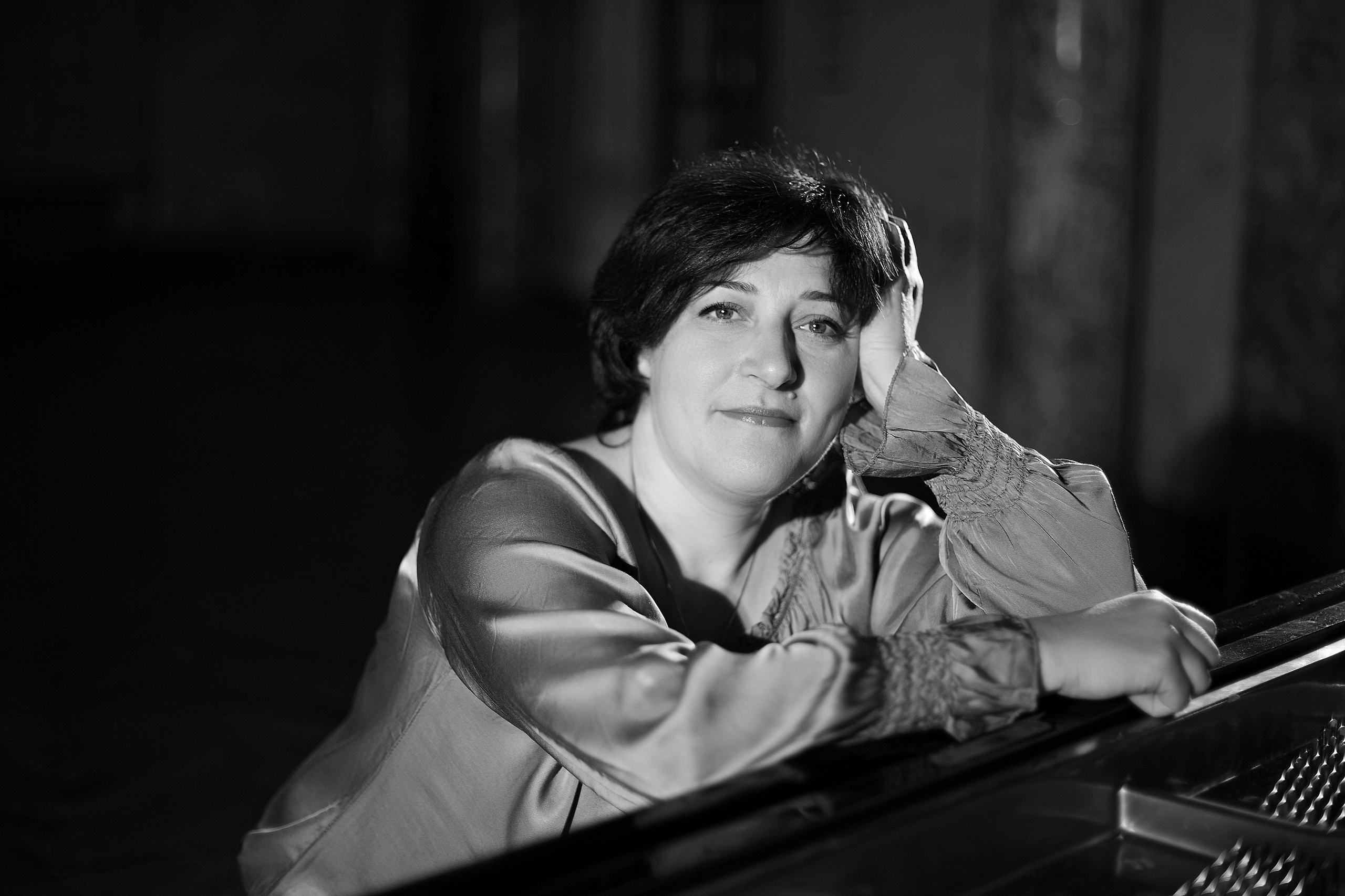 Inna Moiseeva. Anastasia Shapoval violoniste et photographe. Paris — Bourges