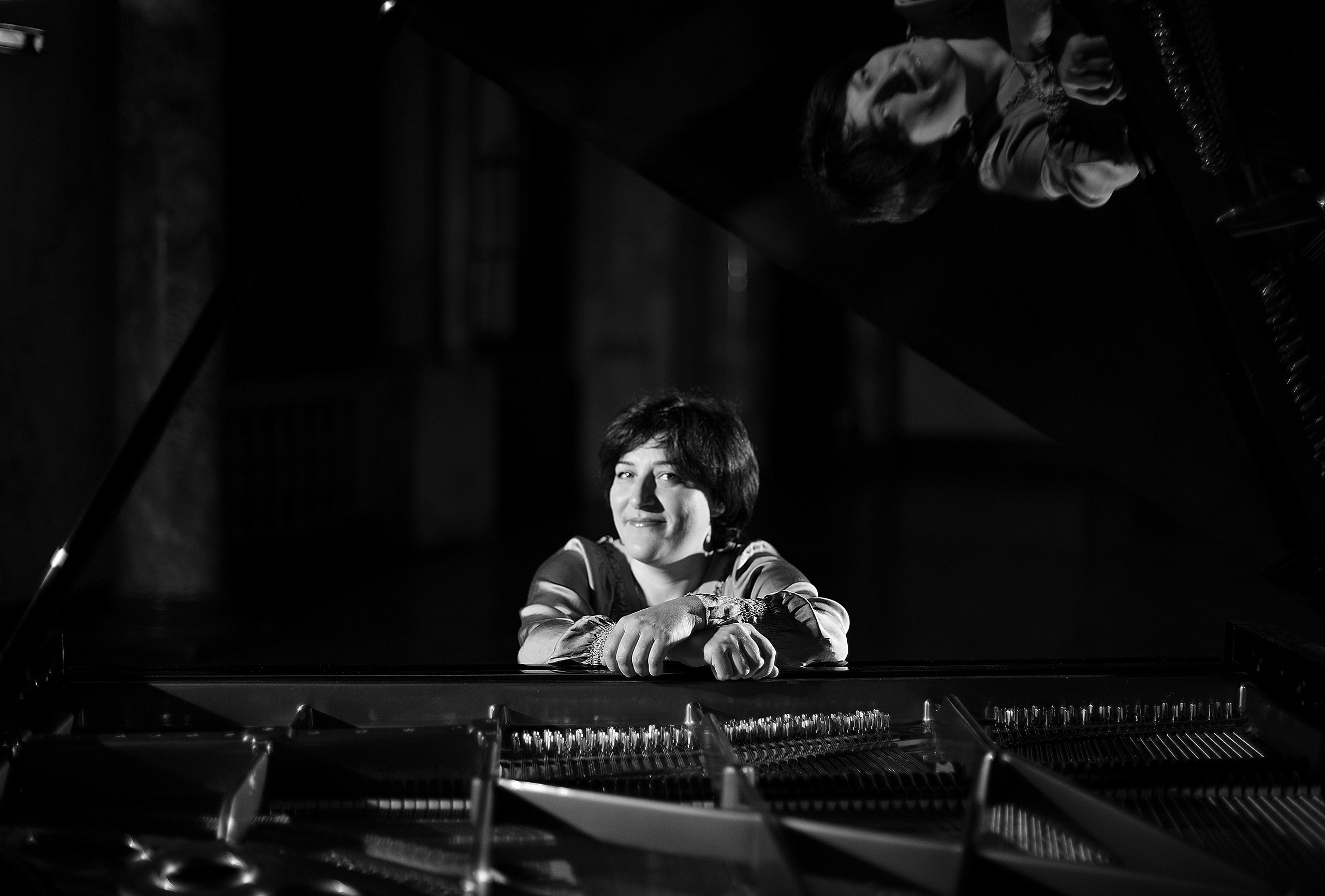 Inna Moiseeva. Anastasia Shapoval violoniste et photographe. Paris — Bourges