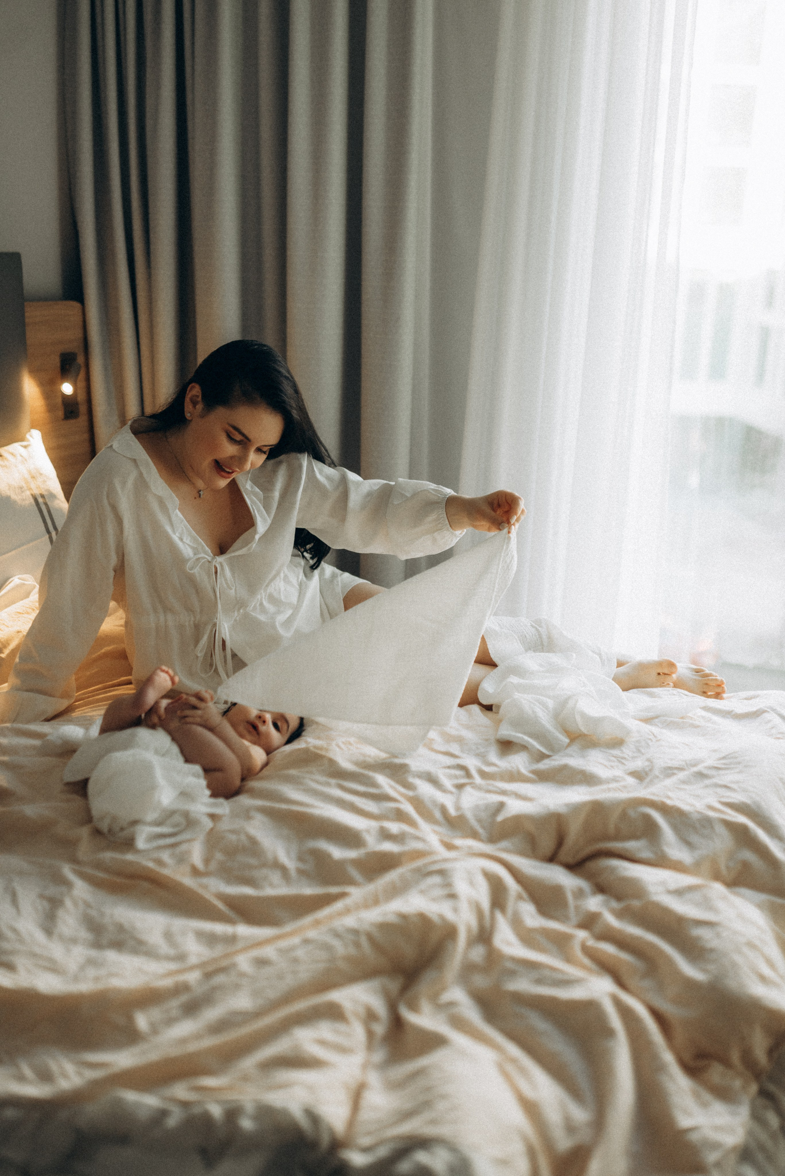 СЬЕМКА МАТЕРИНСТВА. Сімейний фотограф Лейпциг, Німеччина