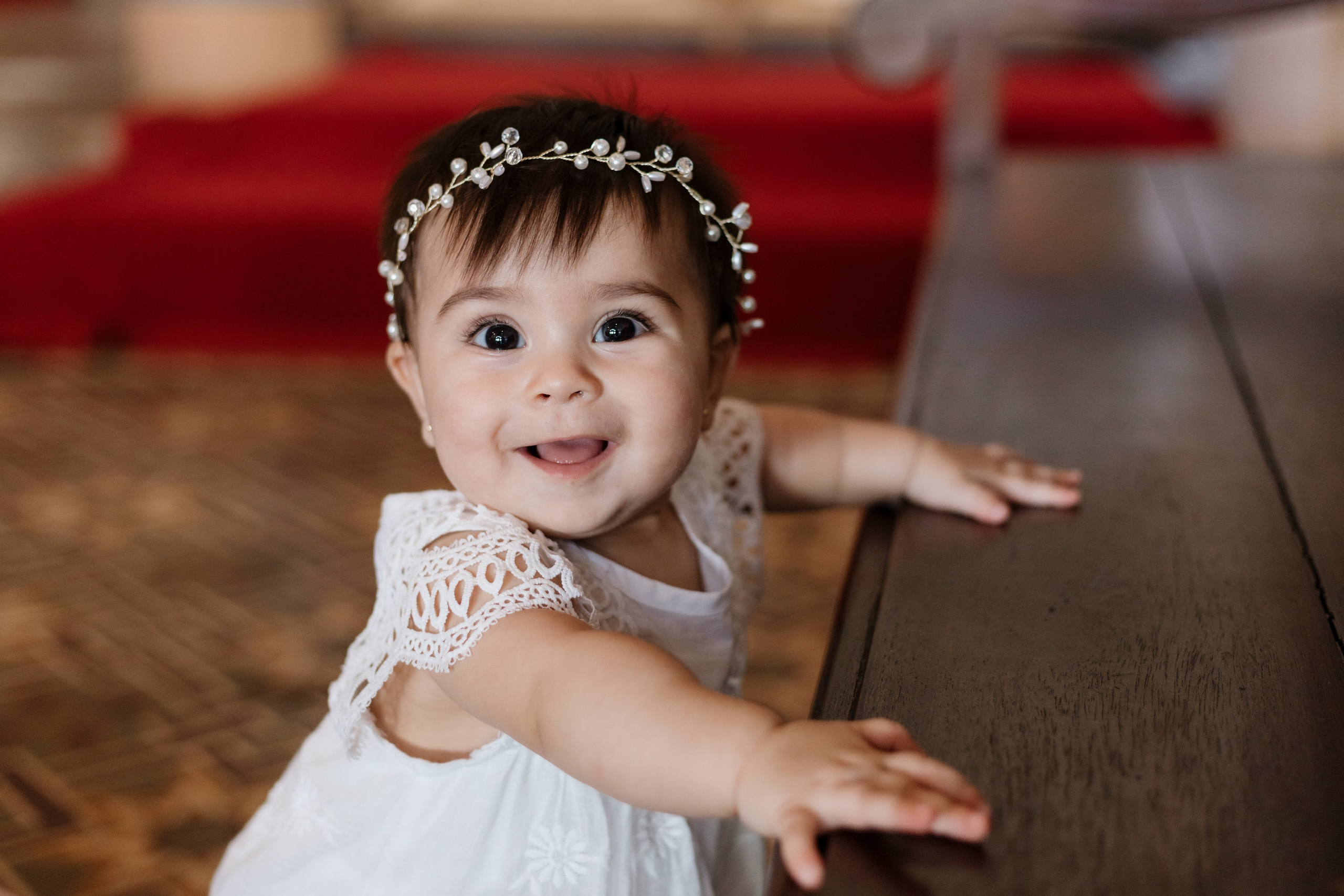 Detalhes do batismo fotografados de forma natural