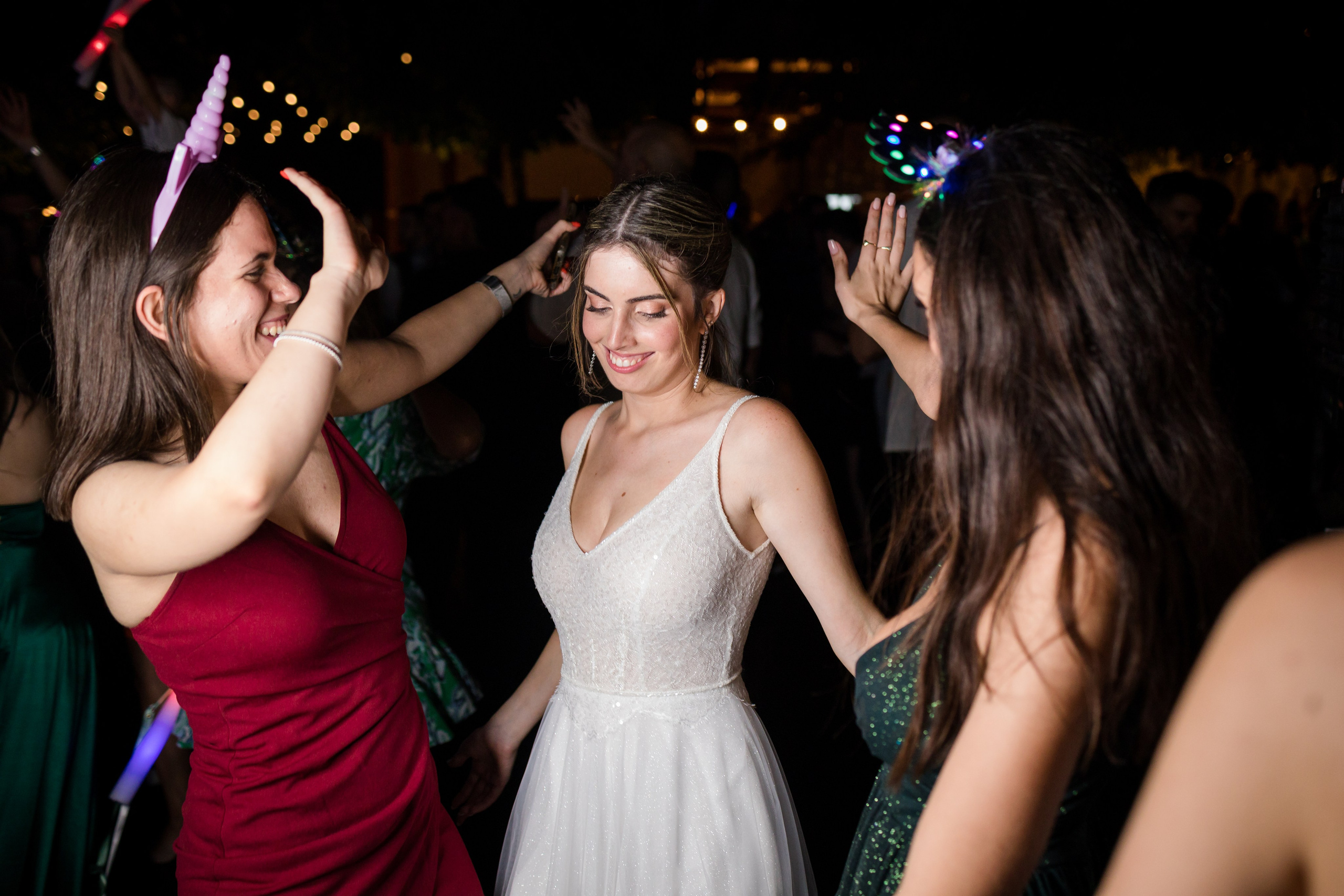 Auneg & Yarin. AMIR BUCHNIK PHOTOGRAPHER