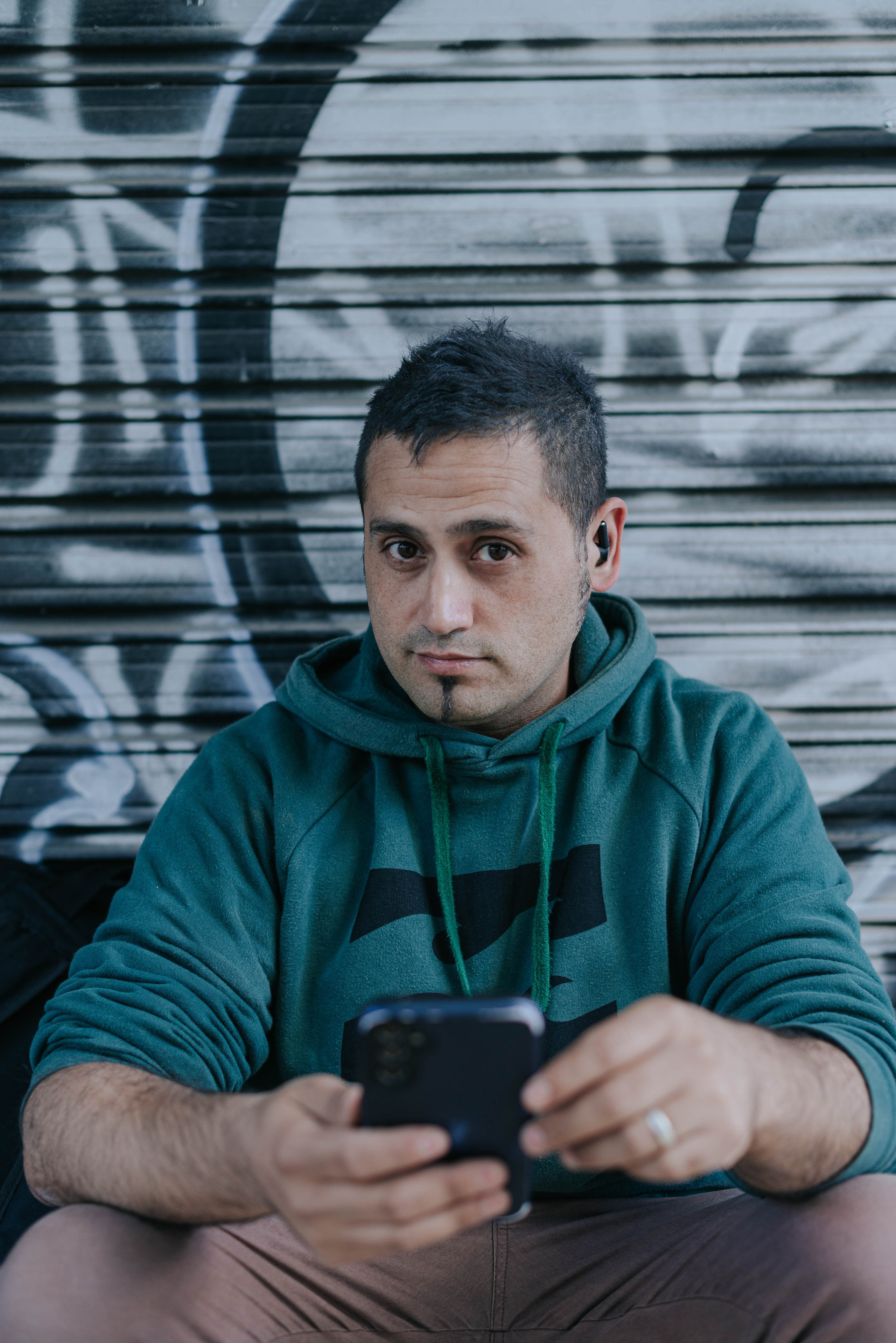 Docdocdoc. 15 strangers. Photographer @elmirkami in the city of Buenos Aires