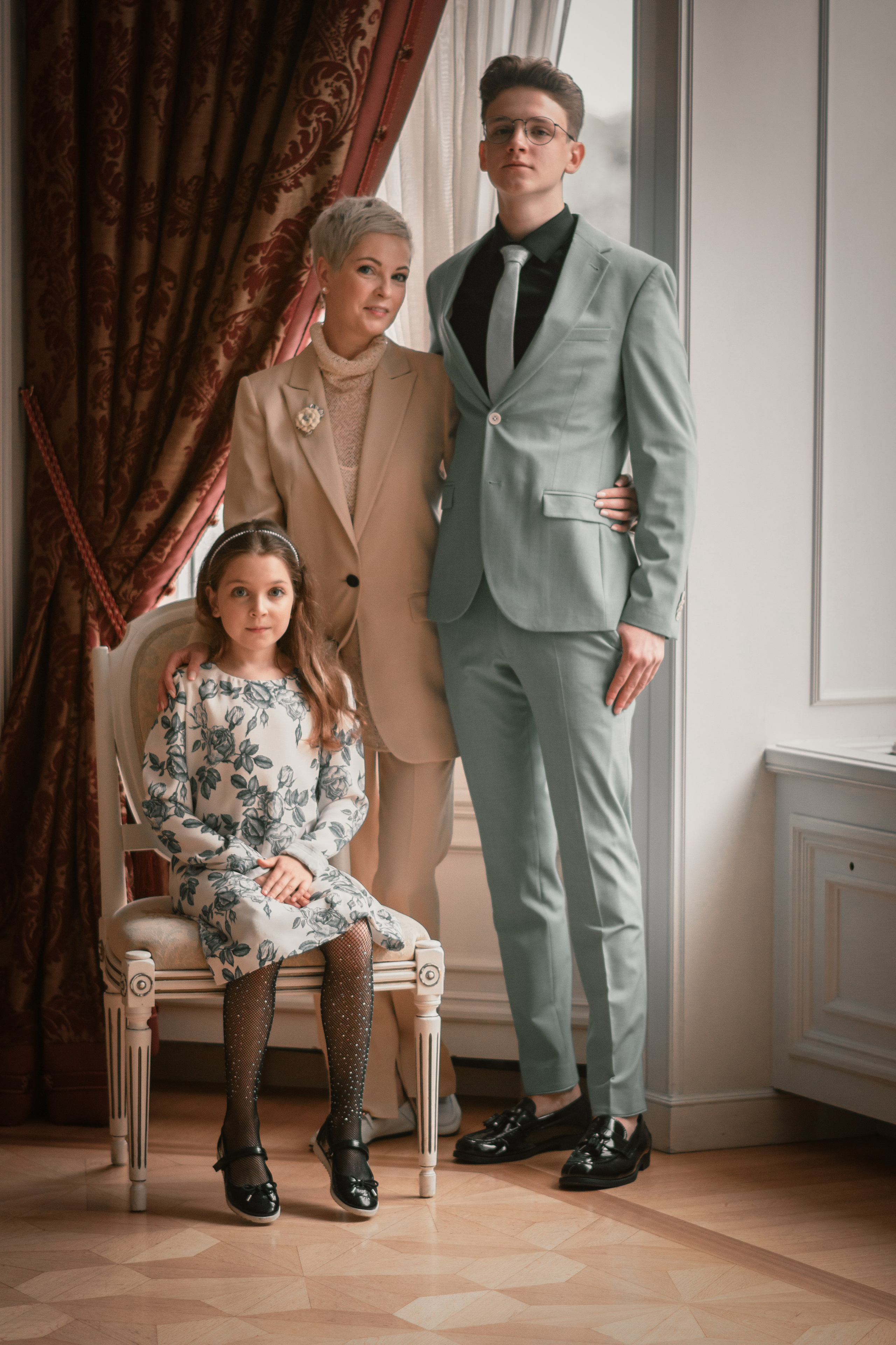 Выпускники. Семейный и детский фотограф