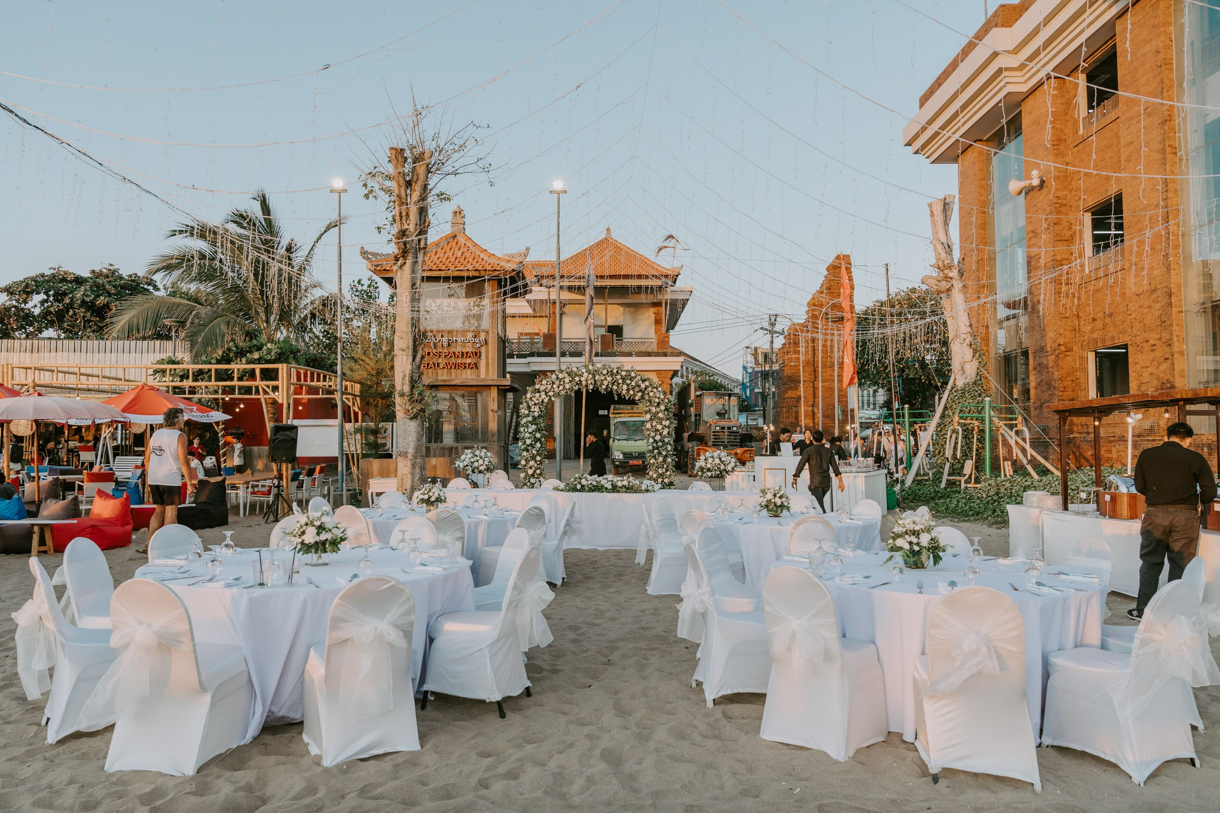 Kim & Ted. Female Photographer in Bali