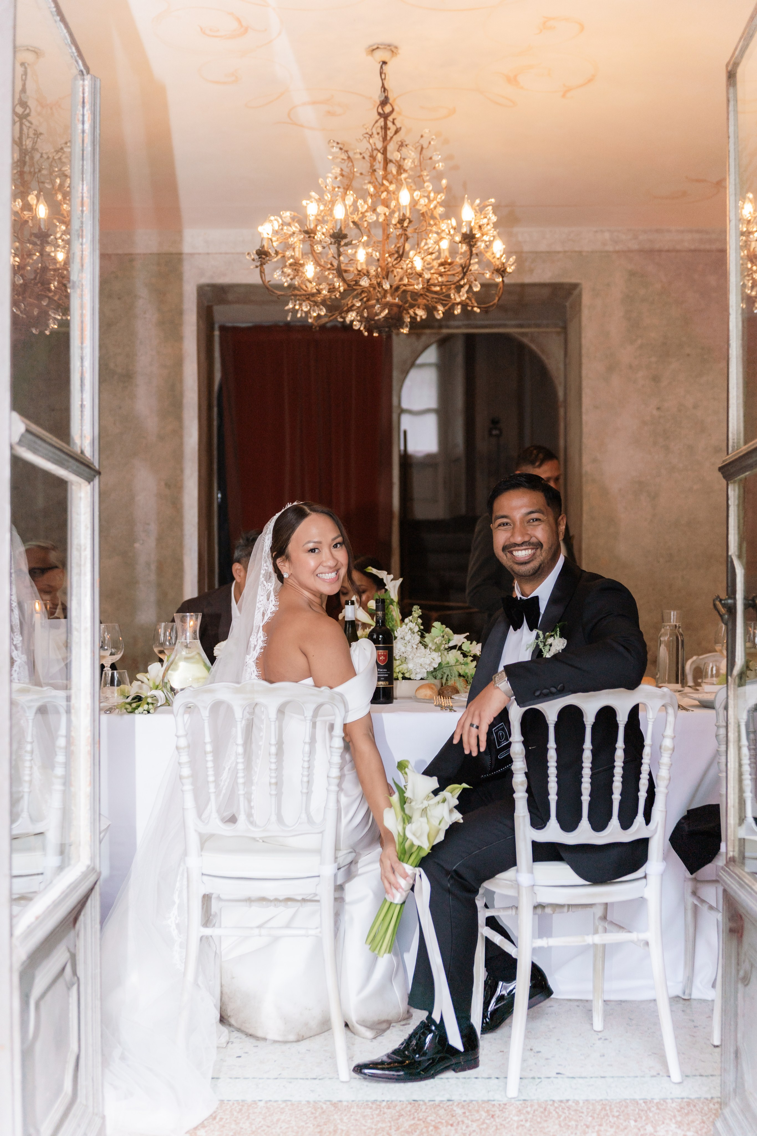 BEATRICE AND RAFAELE_LAKE COMO_Villa Regina Teodolinda. PHOTOGRAPHER IN ITALY