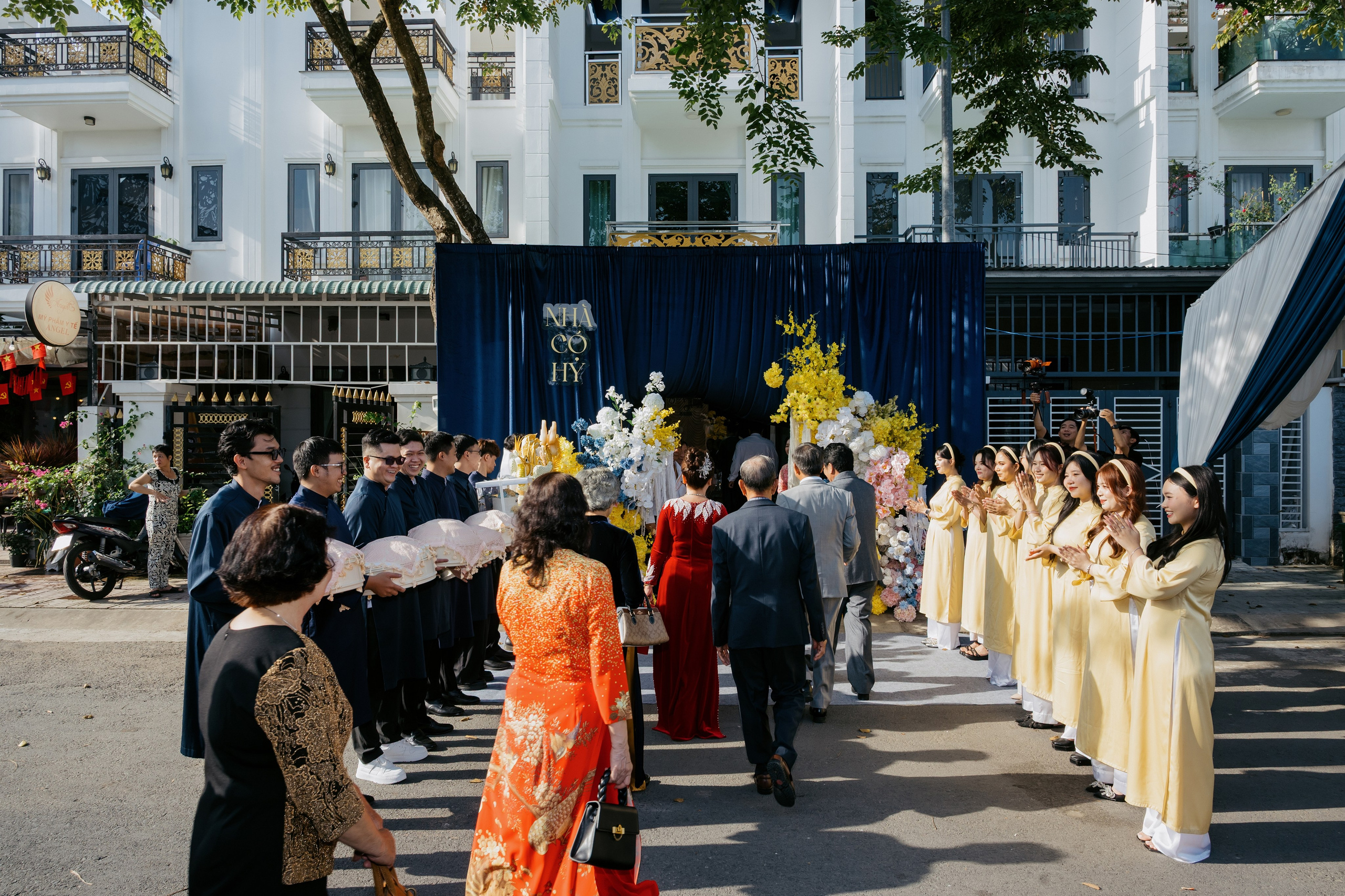 TRƯỜNG & NGÂN / Wedding Ceremony. Saigon Wedding Present | Art Beyond Moments