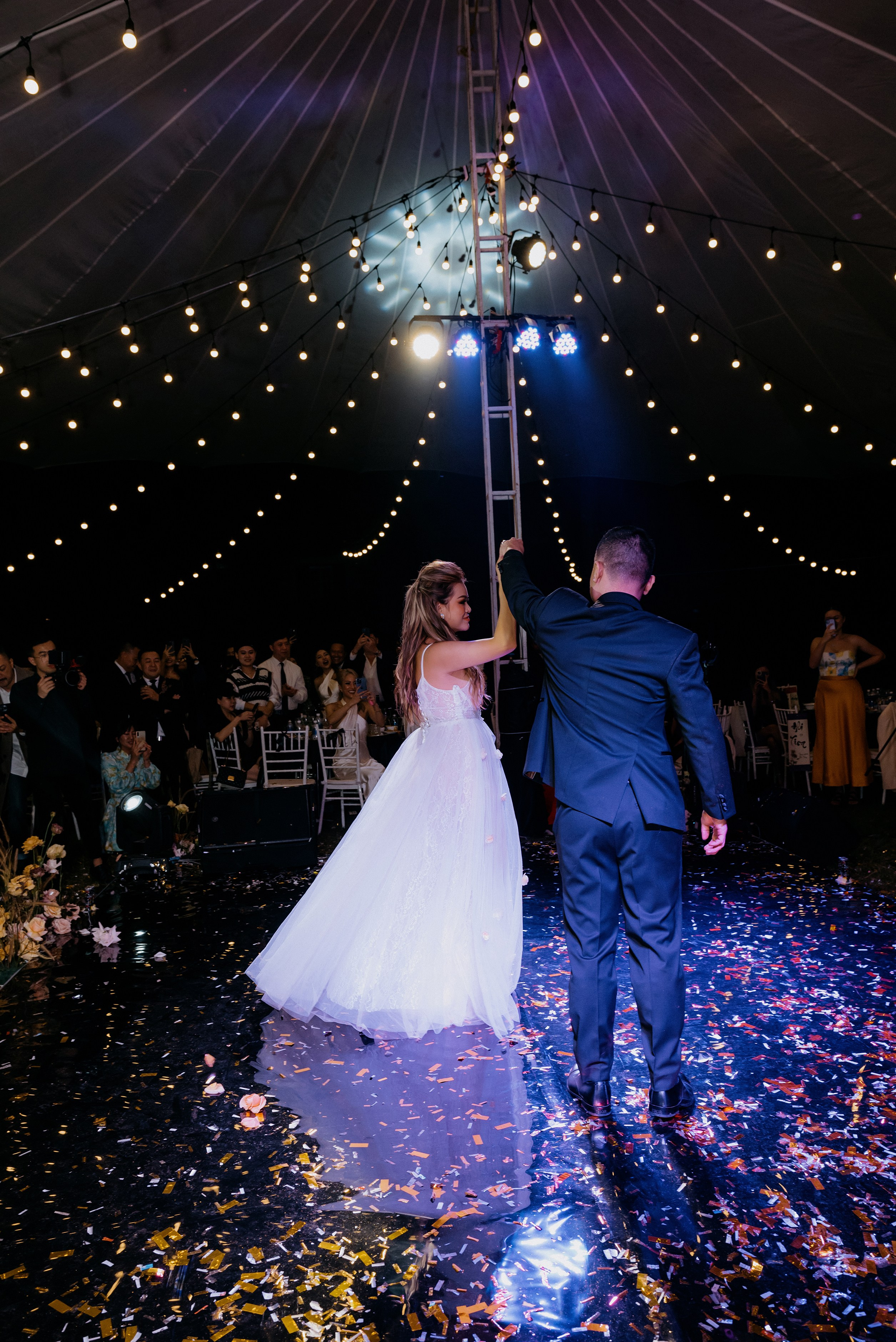 JESSE & MIMI / Destination wedding. Nhiếp ảnh gia đám cưới hàng đầu tại Thành Phố Hồ Chí Minh
