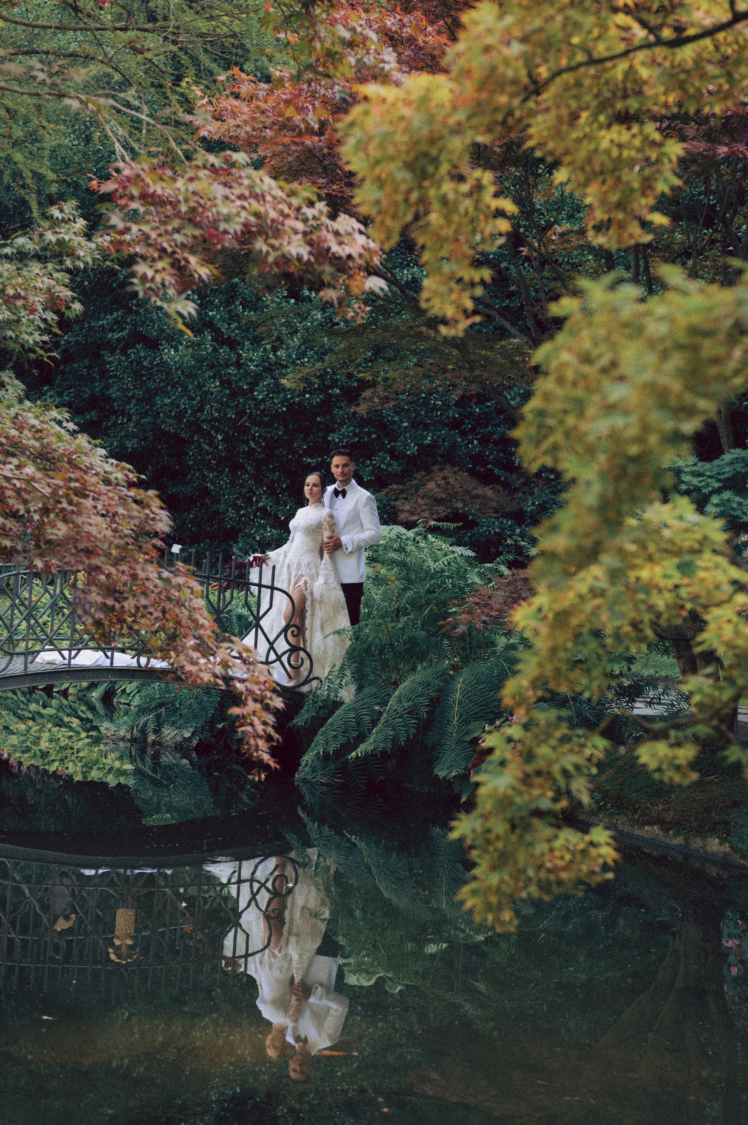 Wedding shoot at villa Melzi. AnaMilanoFoto | Couple & Wedding Photographer in Milan