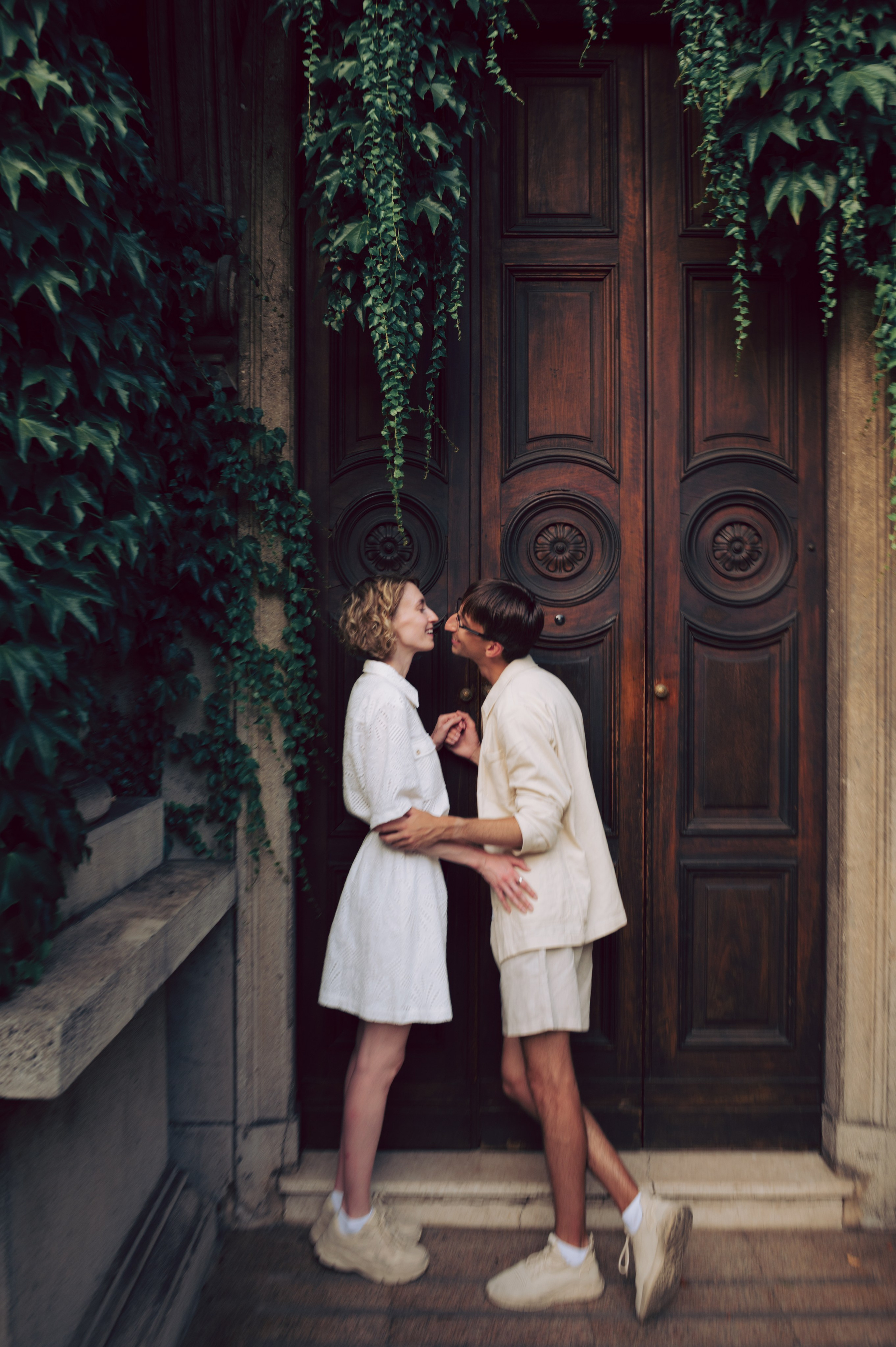 Summer love story in Milan. AnaMilanoFoto | Couple & Wedding Photographer in Milan