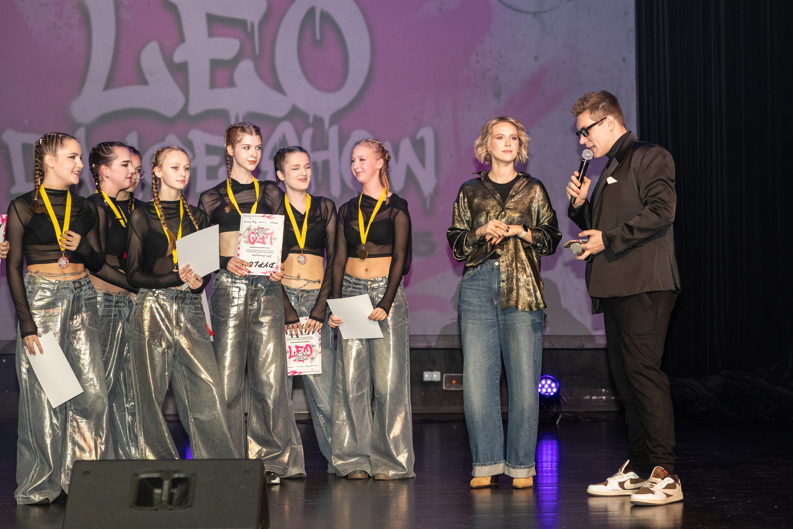 LEO DANCE SHOW WINTER 2025. Семейный и детский фотограф в Варшаве Мила Бобровская