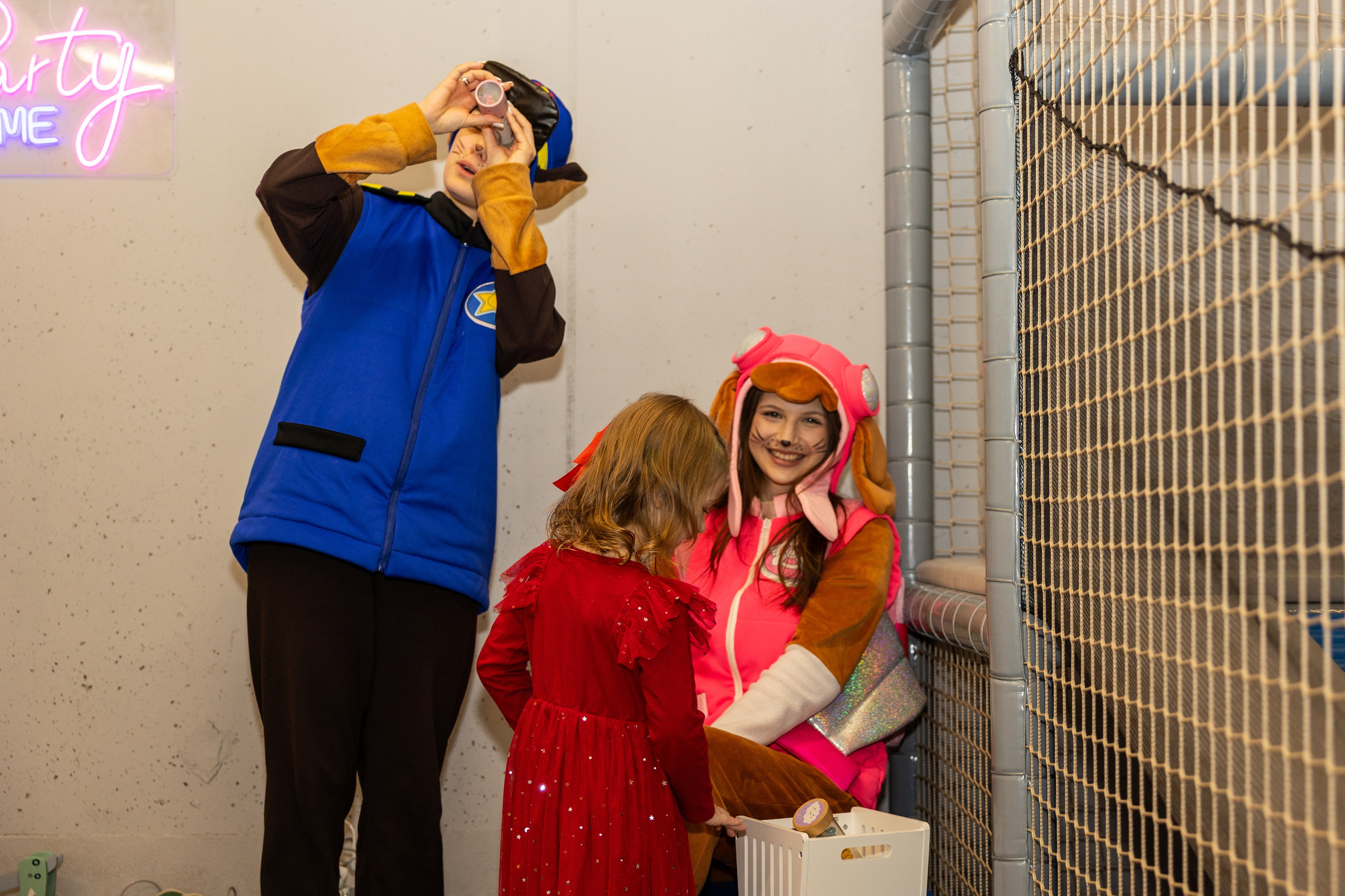 День рождения Артёма 24 января 2026 года. Семейный и детский фотограф в Варшаве Мила Бобровская