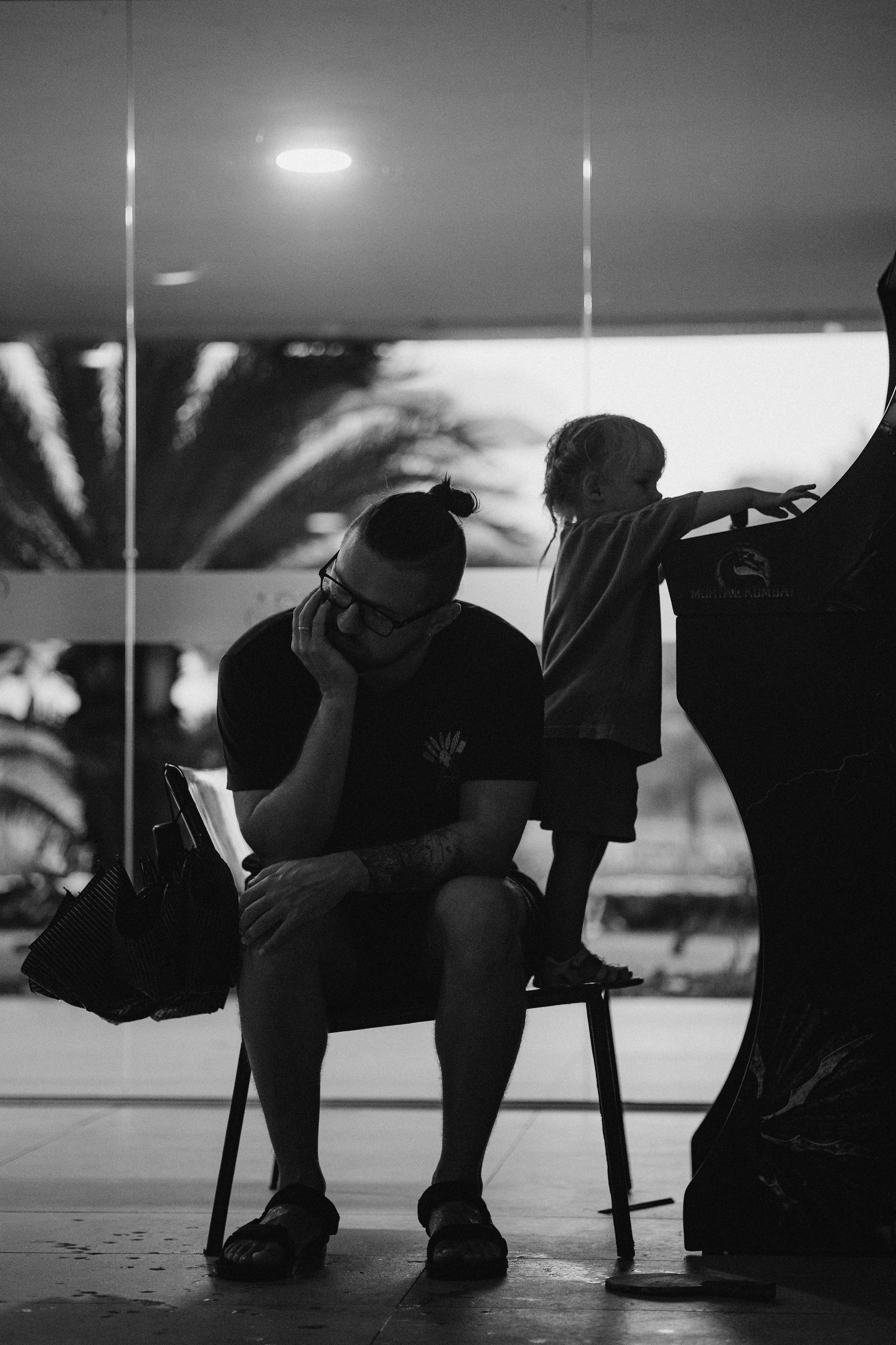 Gentle waves of family Love. Fotografa documental de familia e nascimento em Florianópolis SC Daria Ermolaev