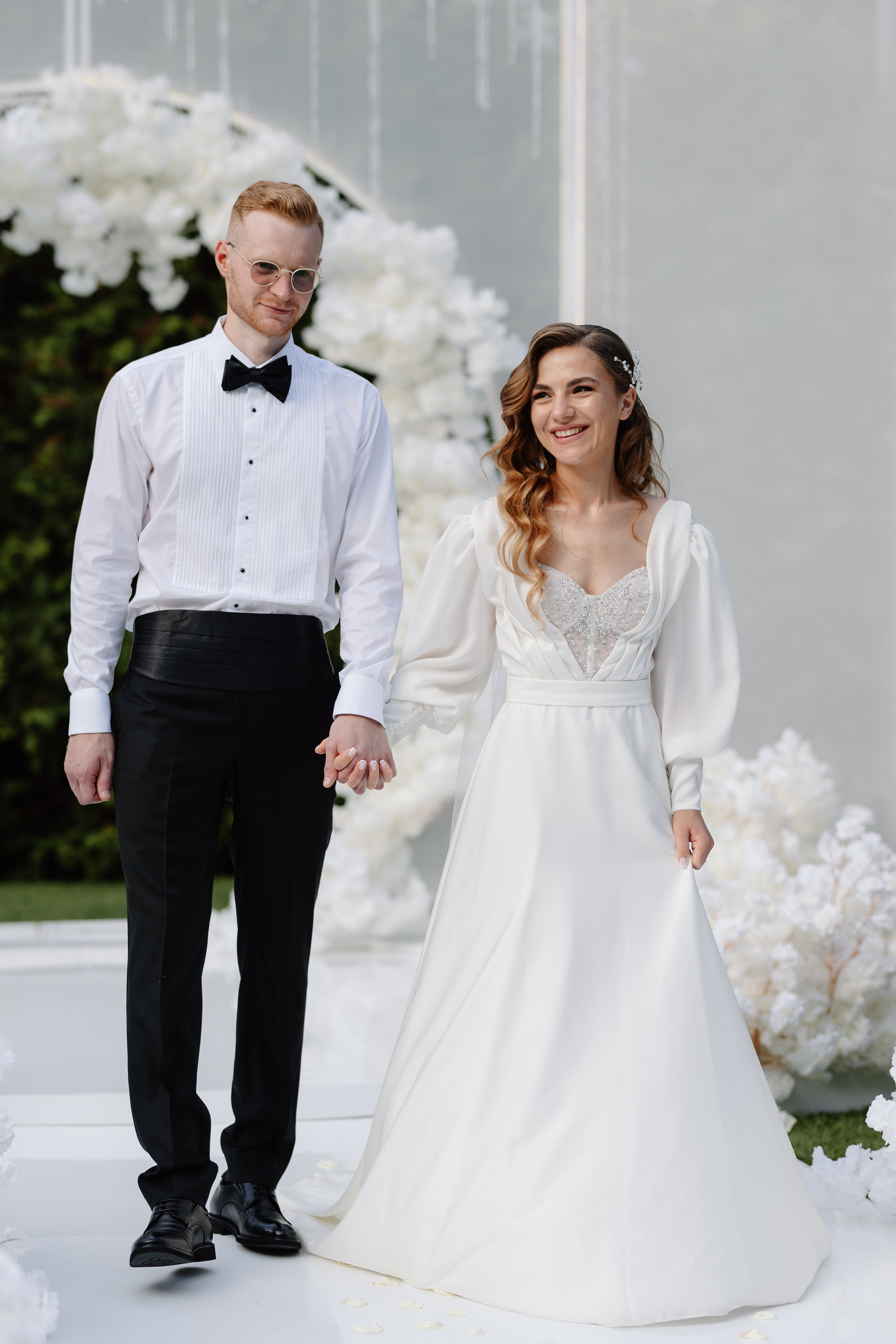 Corina & Dumitru. Main