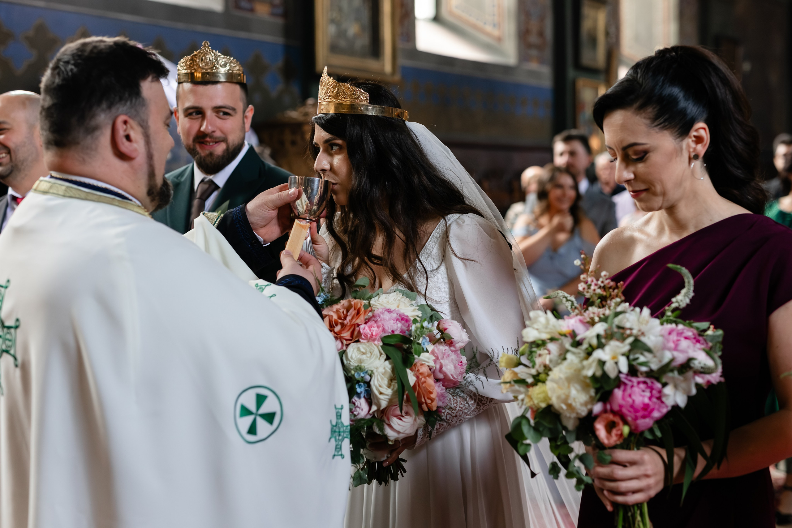 Flori & Cosmin. Main