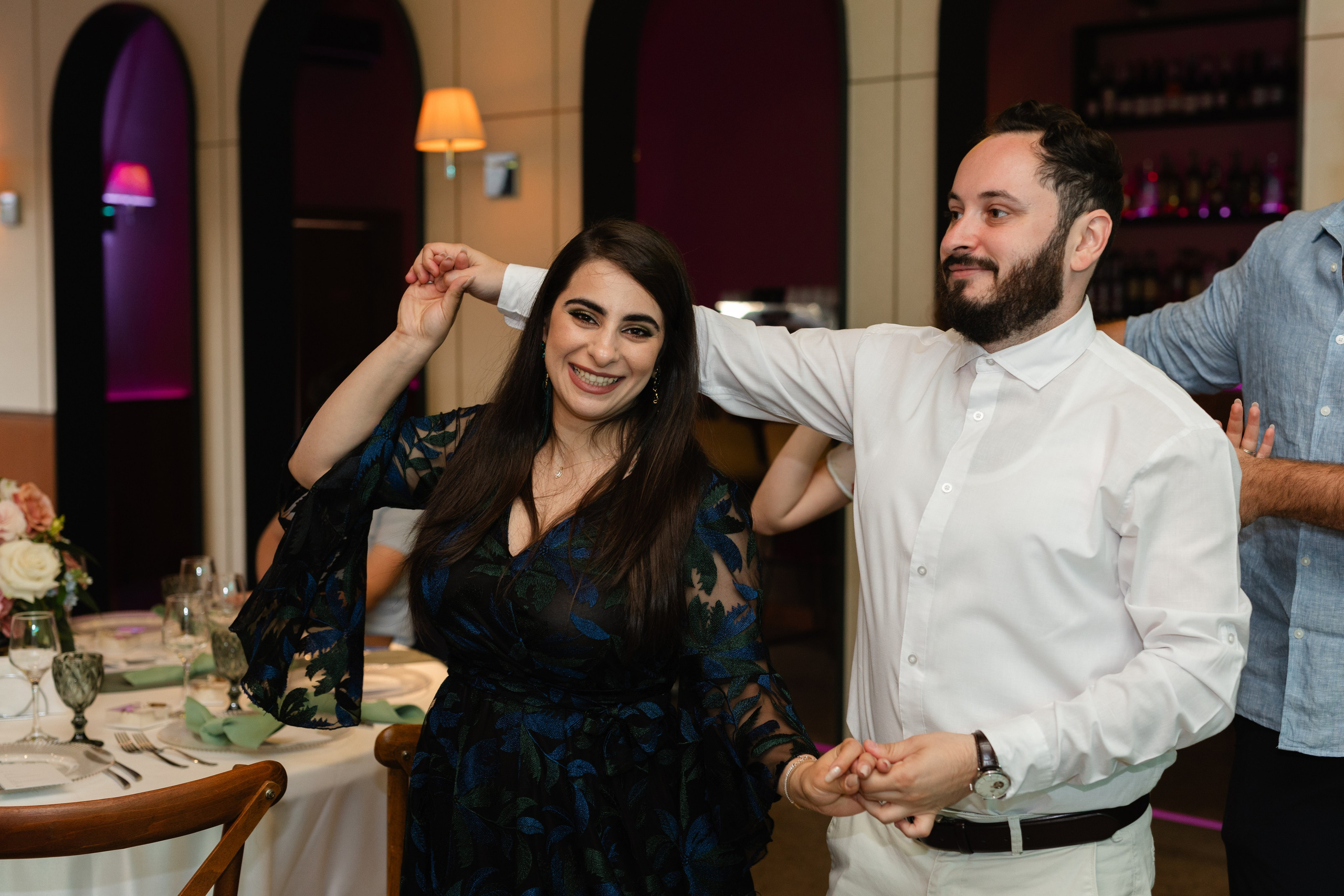 Flori & Cosmin. Main