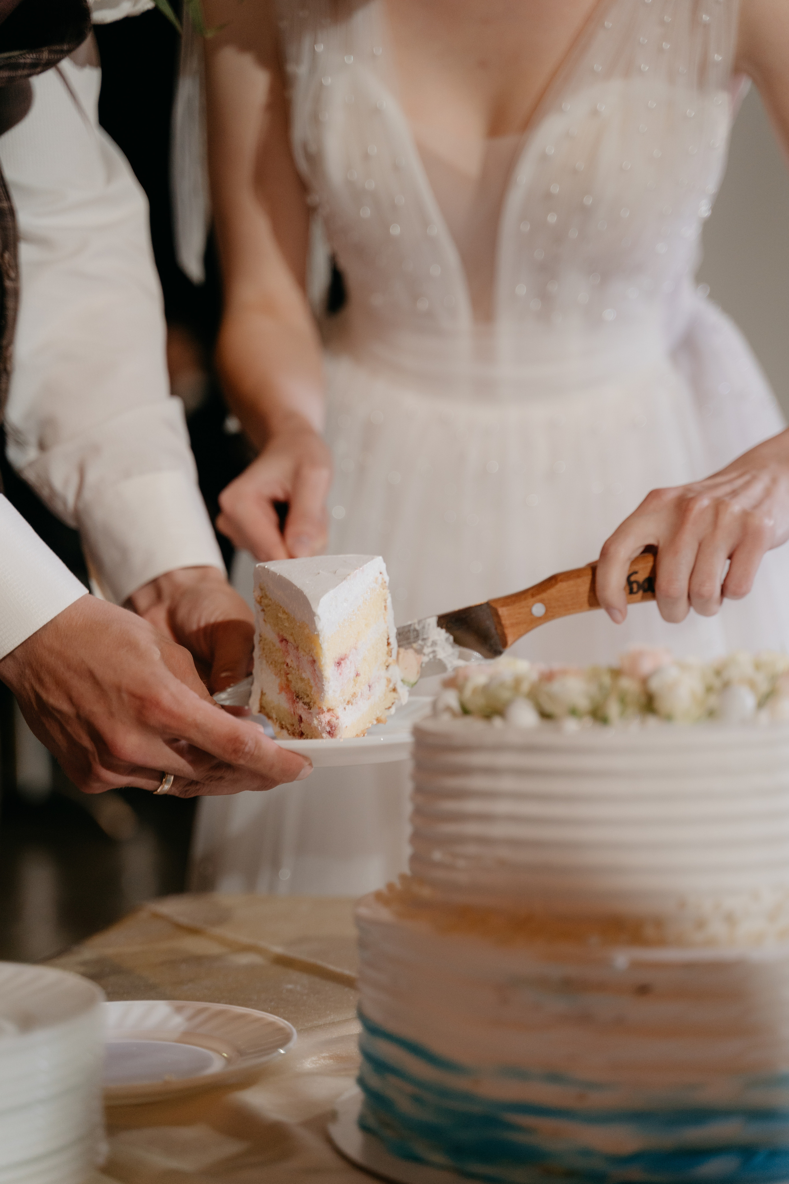 Свадебная фотосессия с видом на Ласточкино гнездо. Свадебный и семейный фотограф Алексей Попов. Штутгарт, Германия