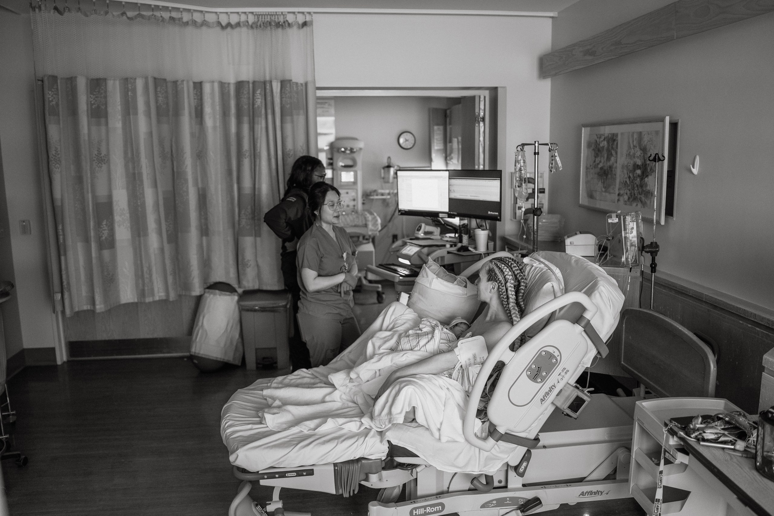 Hospital Birth Photography. Alisa Tant — Family and newborn photographer Bucks County, Montgomery county, Philadelphia, NJ