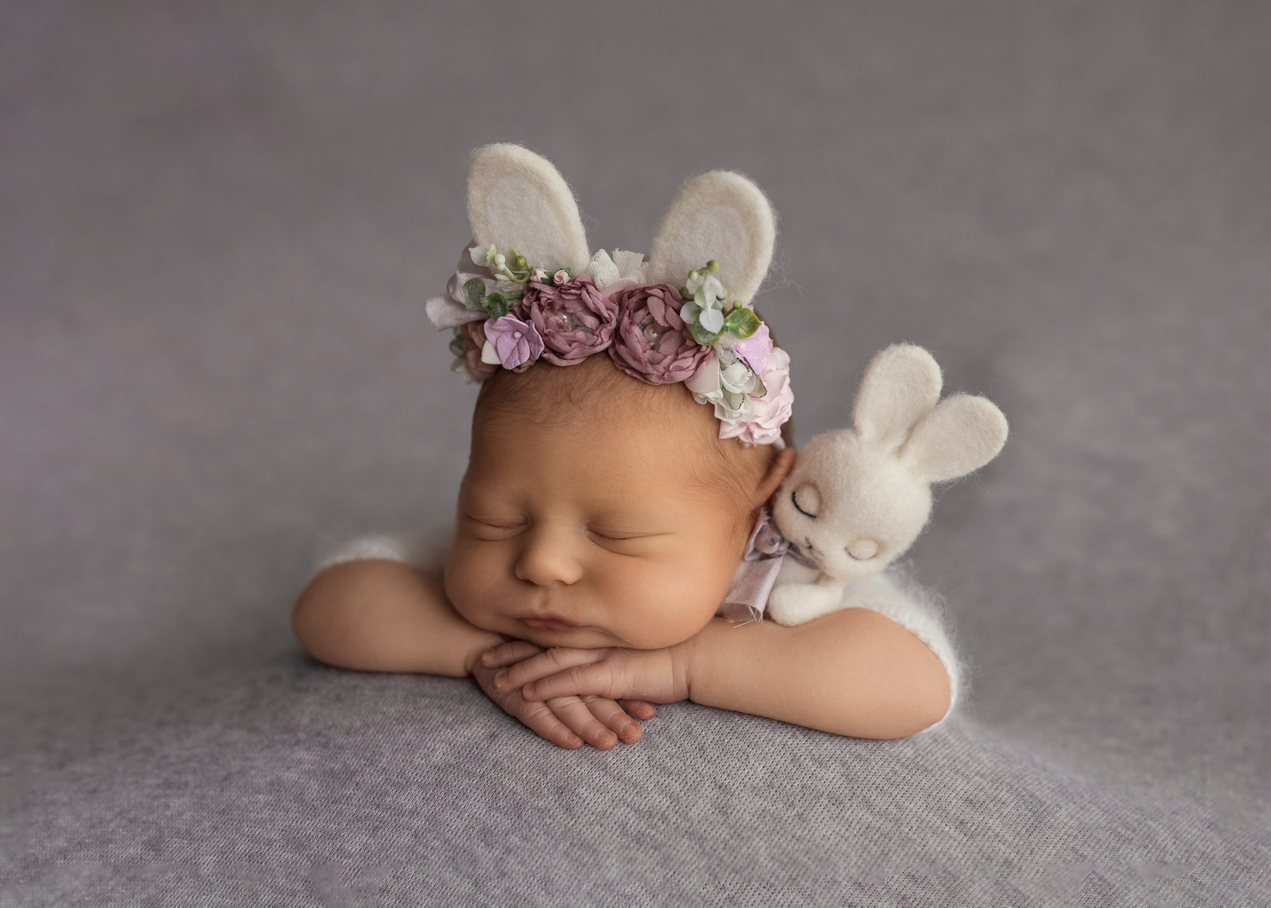 Nounascuti. Fotograf de familie la Ungheni și Reggio-Emilia, Alessia Slivca