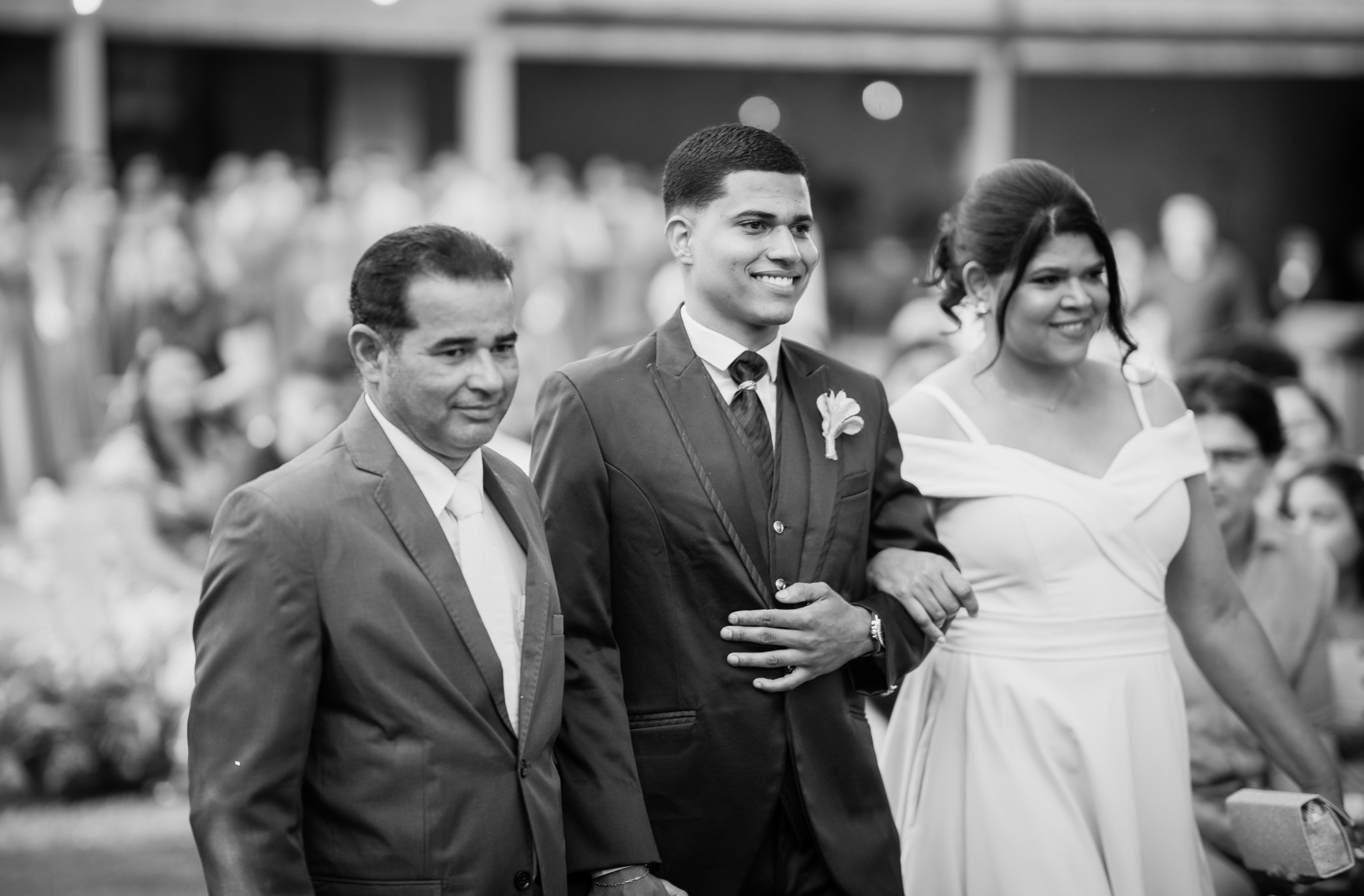 Larissa & Vinicius — Espaço Faveral / Aararaquara. Robson Colaço