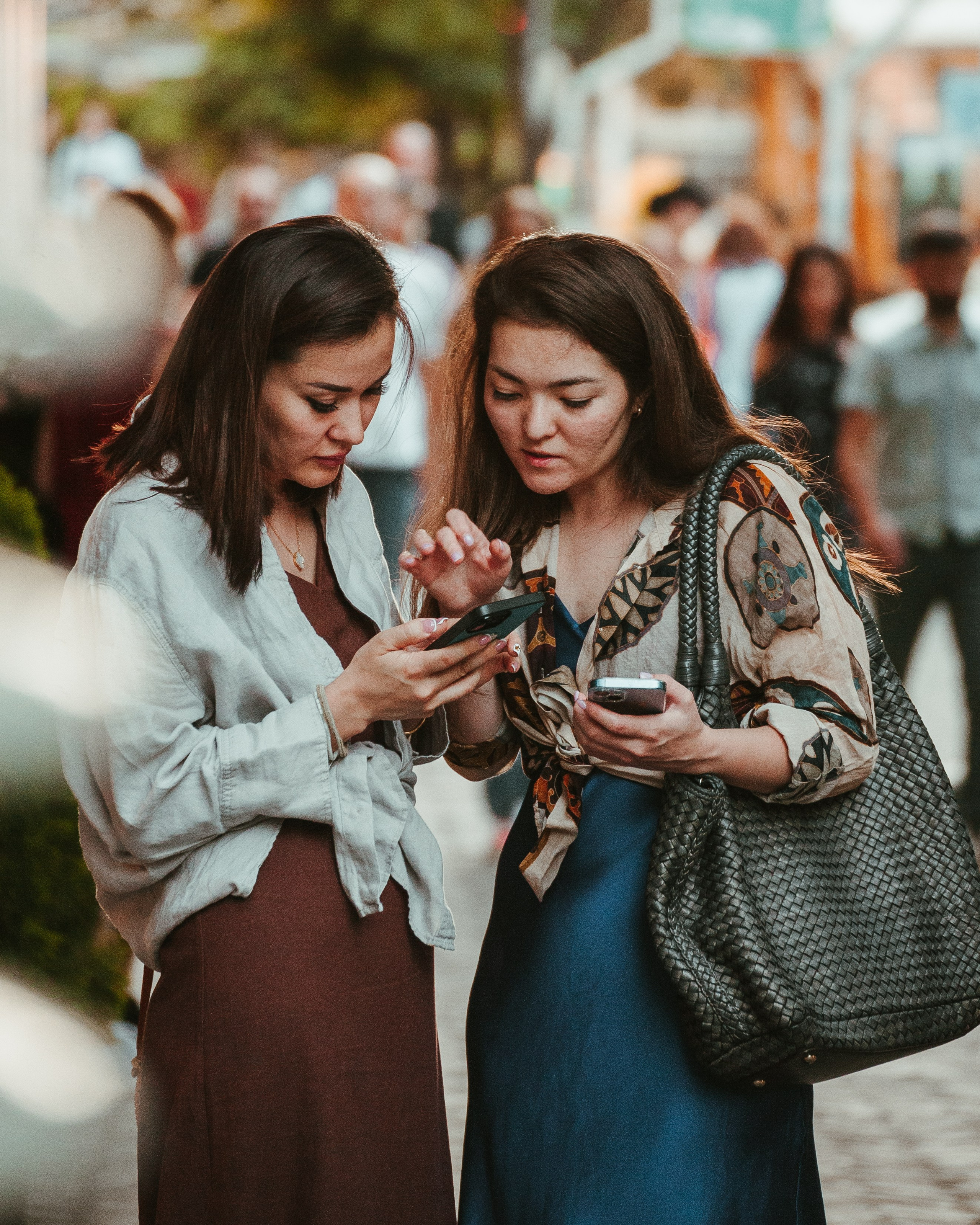 T B I L I S I. Bspander