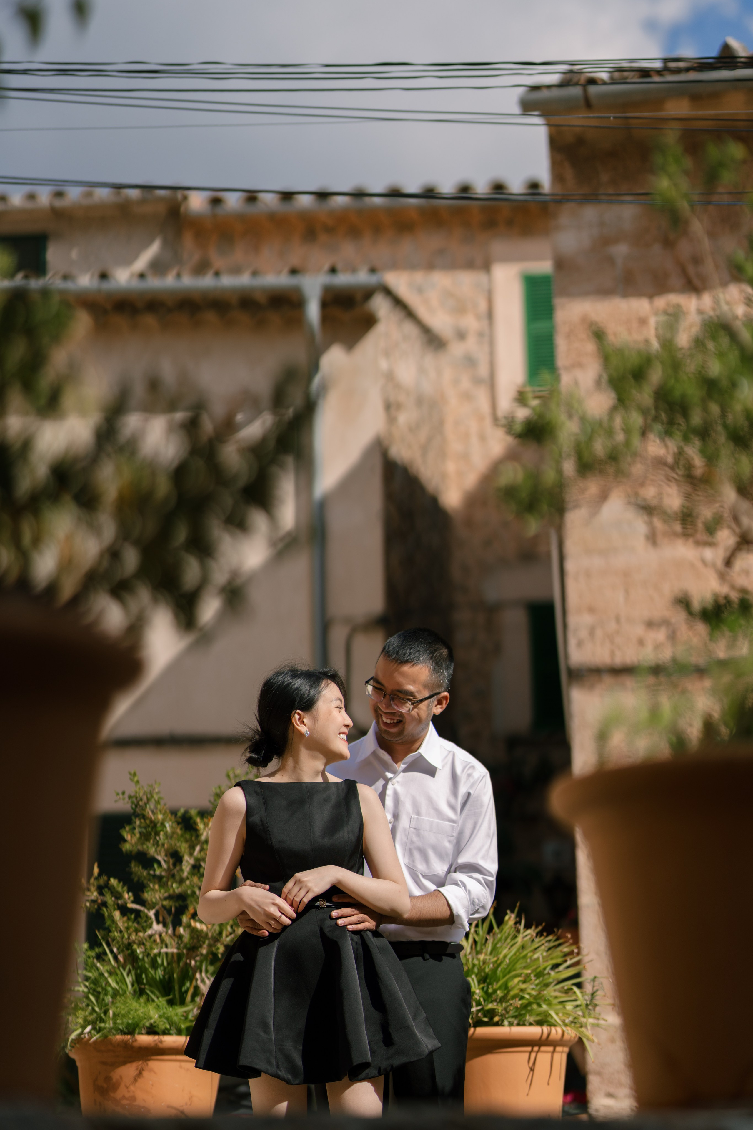 Romantic Couple Photoshoot in Valldemossa. Photographer in Mallorca