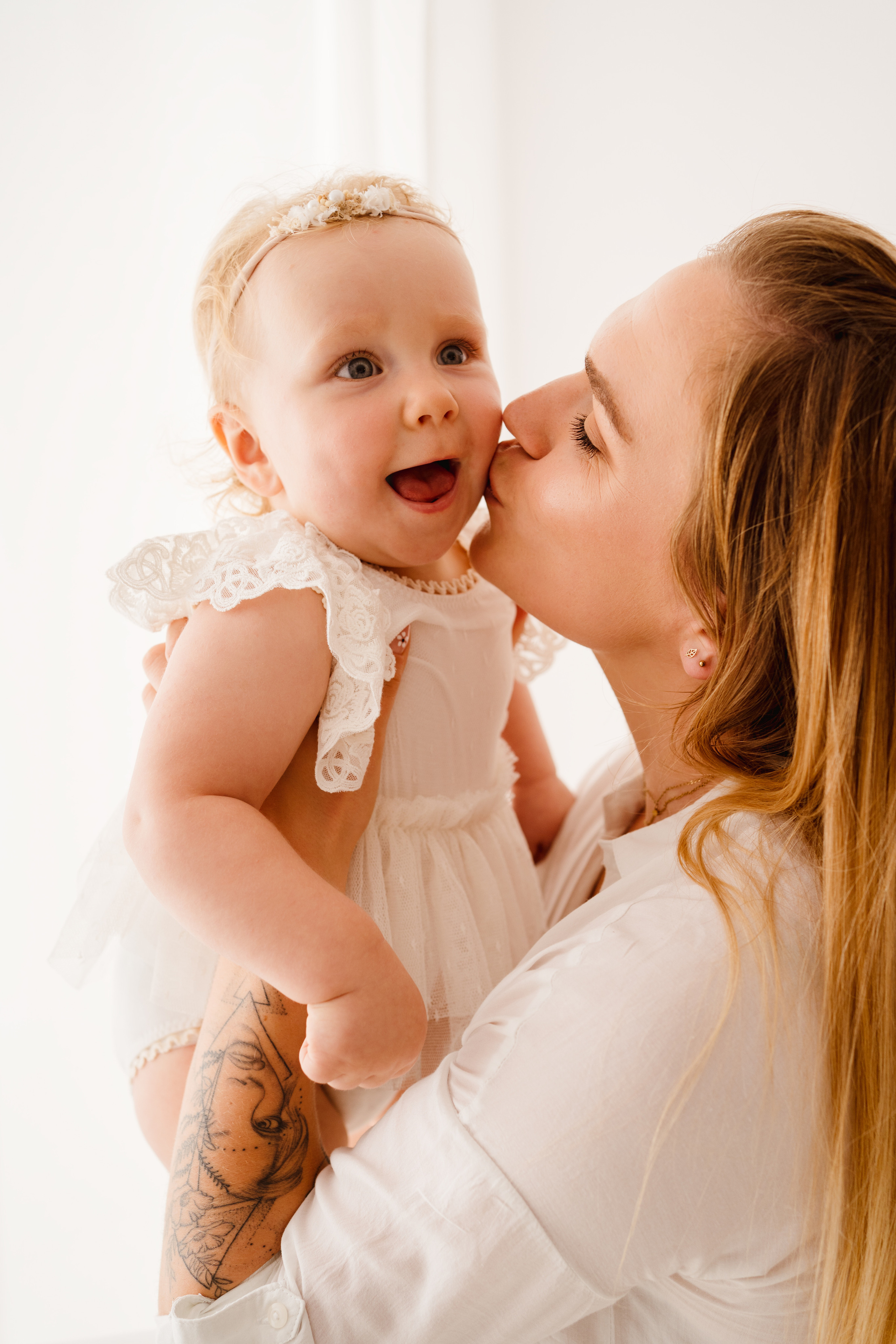 Sesja podarunkowa - mini sesja wiosenna. Fotograf Łódź - sesja ciążowa, noworodkowa, dziecięca. Studio w Łodzi