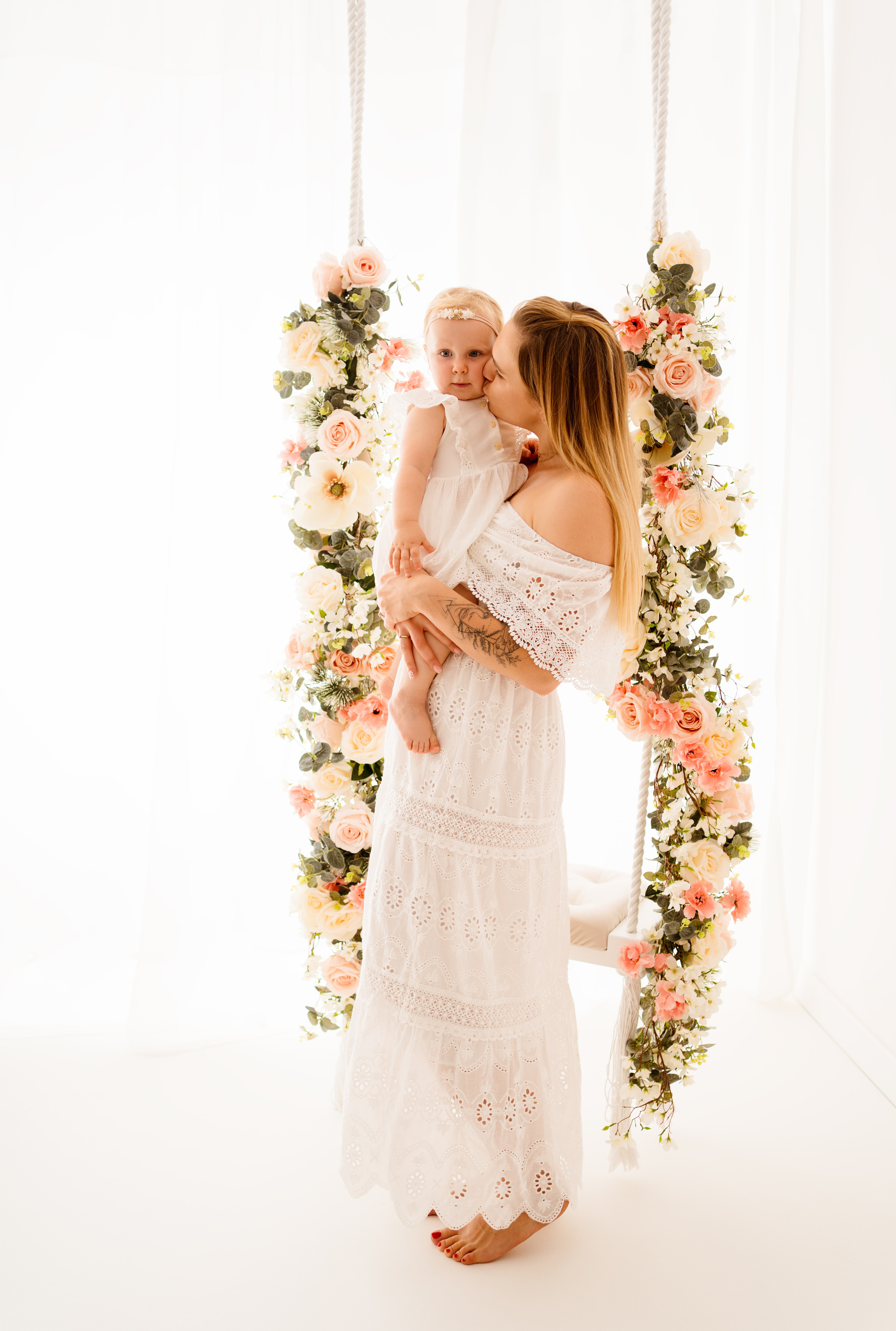 Sesja podarunkowa - mini sesja wiosenna. Fotograf Łódź - sesja ciążowa, noworodkowa, dziecięca. Studio w Łodzi