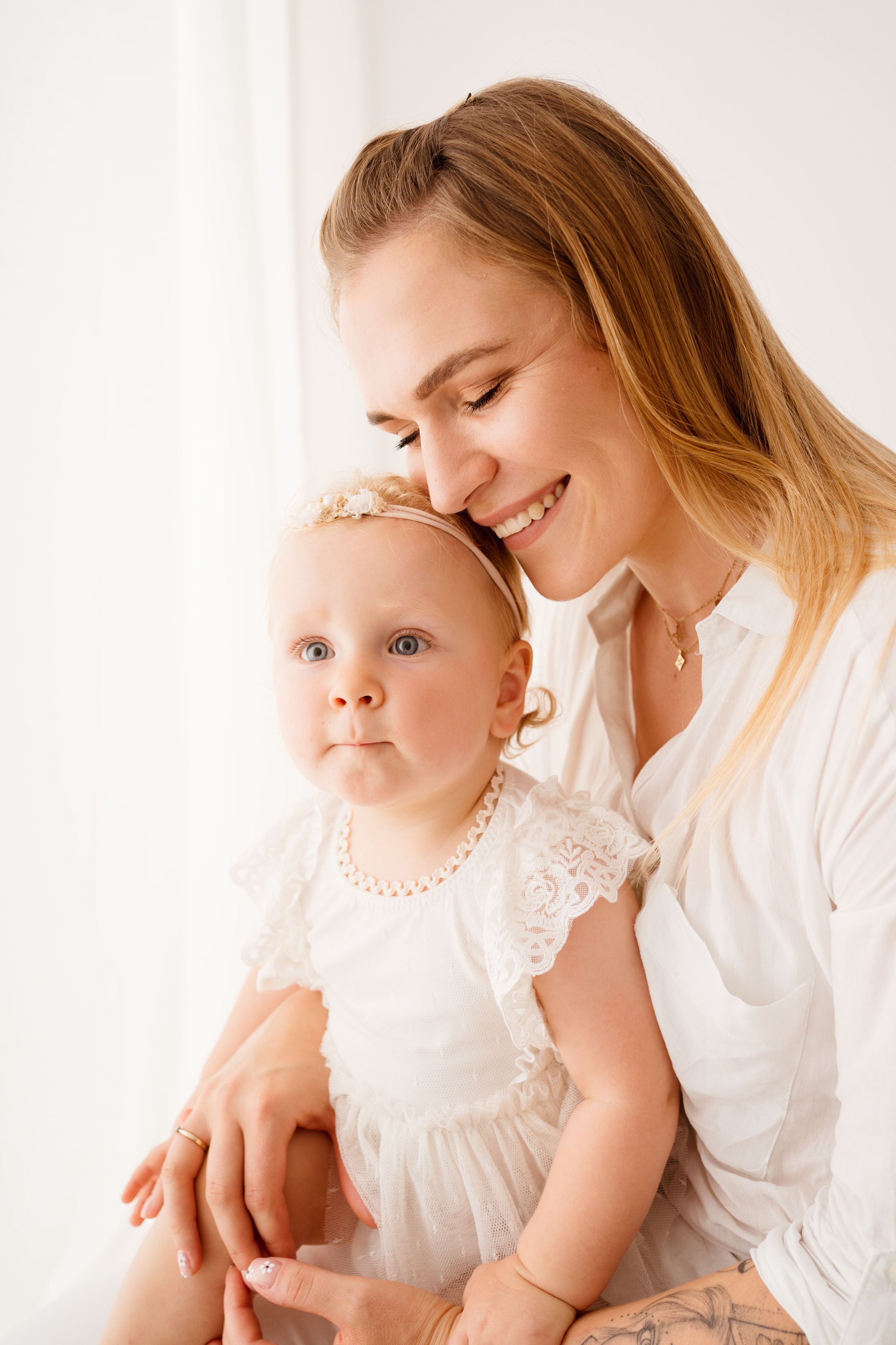 Sesja podarunkowa - mini sesja wiosenna. Fotograf Łódź - sesja ciążowa, noworodkowa, dziecięca. Studio w Łodzi