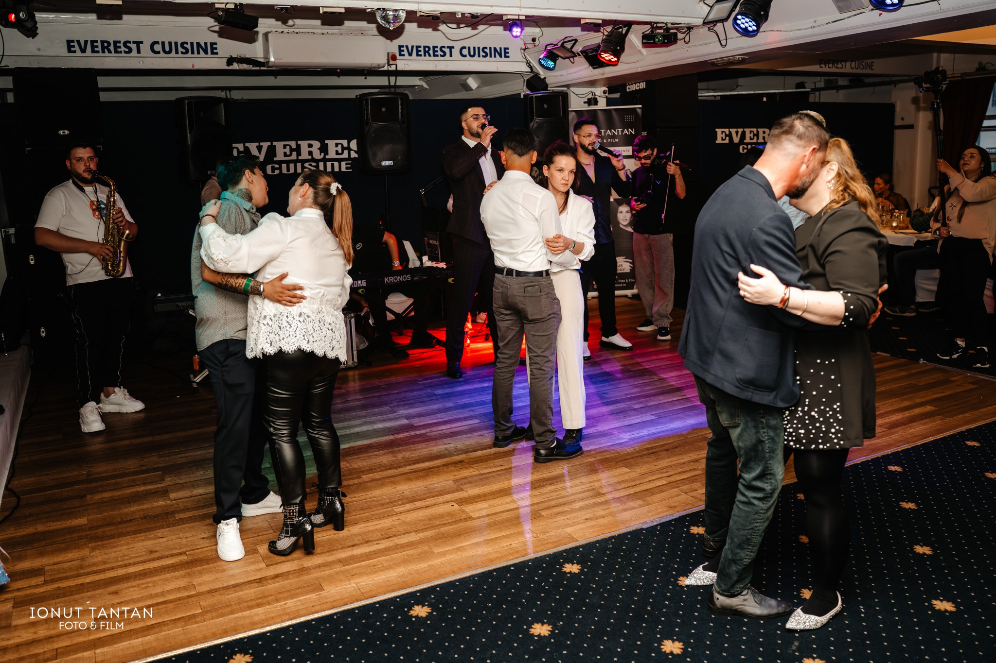 CULITA STERP — SOUTHAMPTON. TANTAN IONUT FOTO & FILM