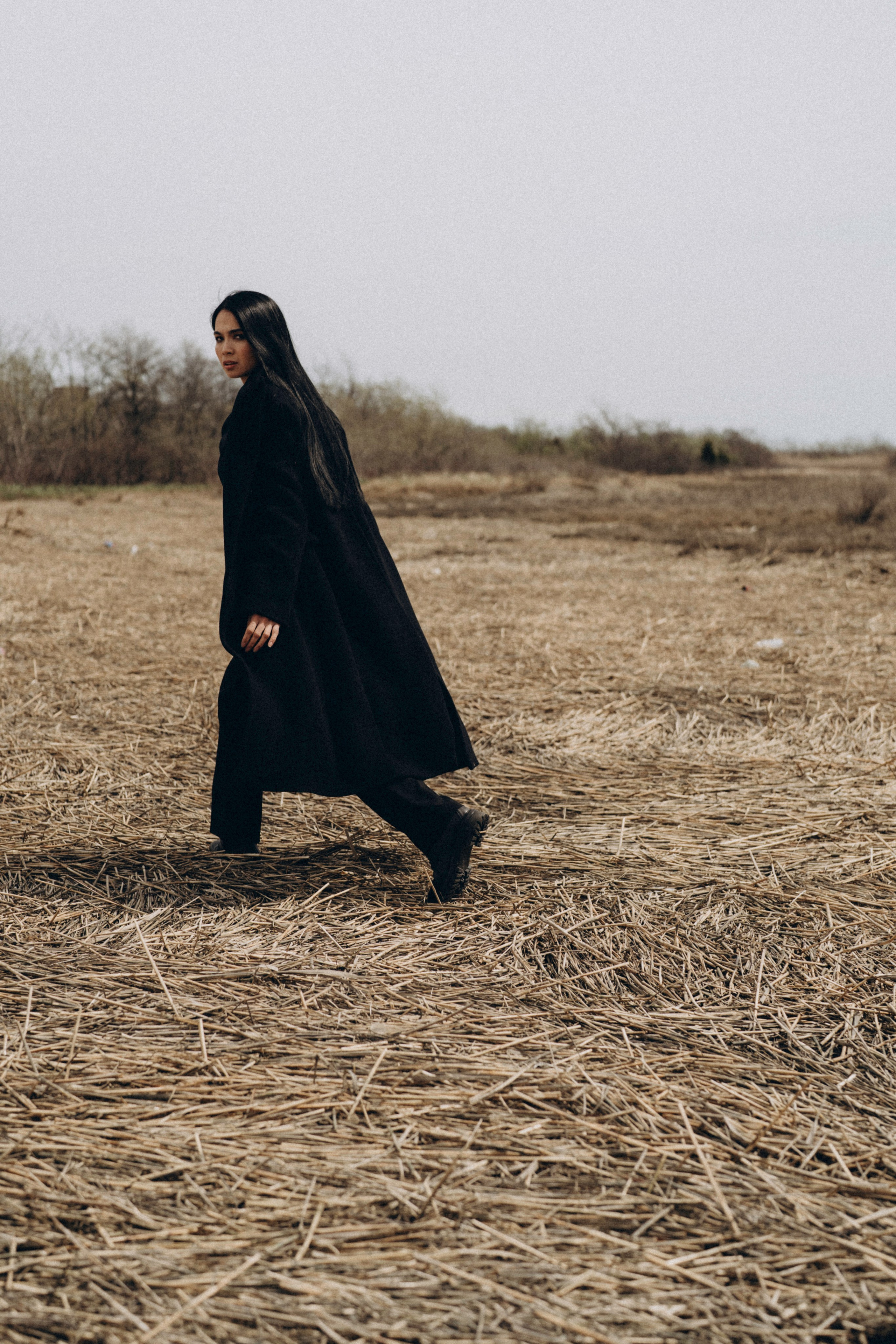 Shirin Beach. Modern maternity photographer in Long Island New York