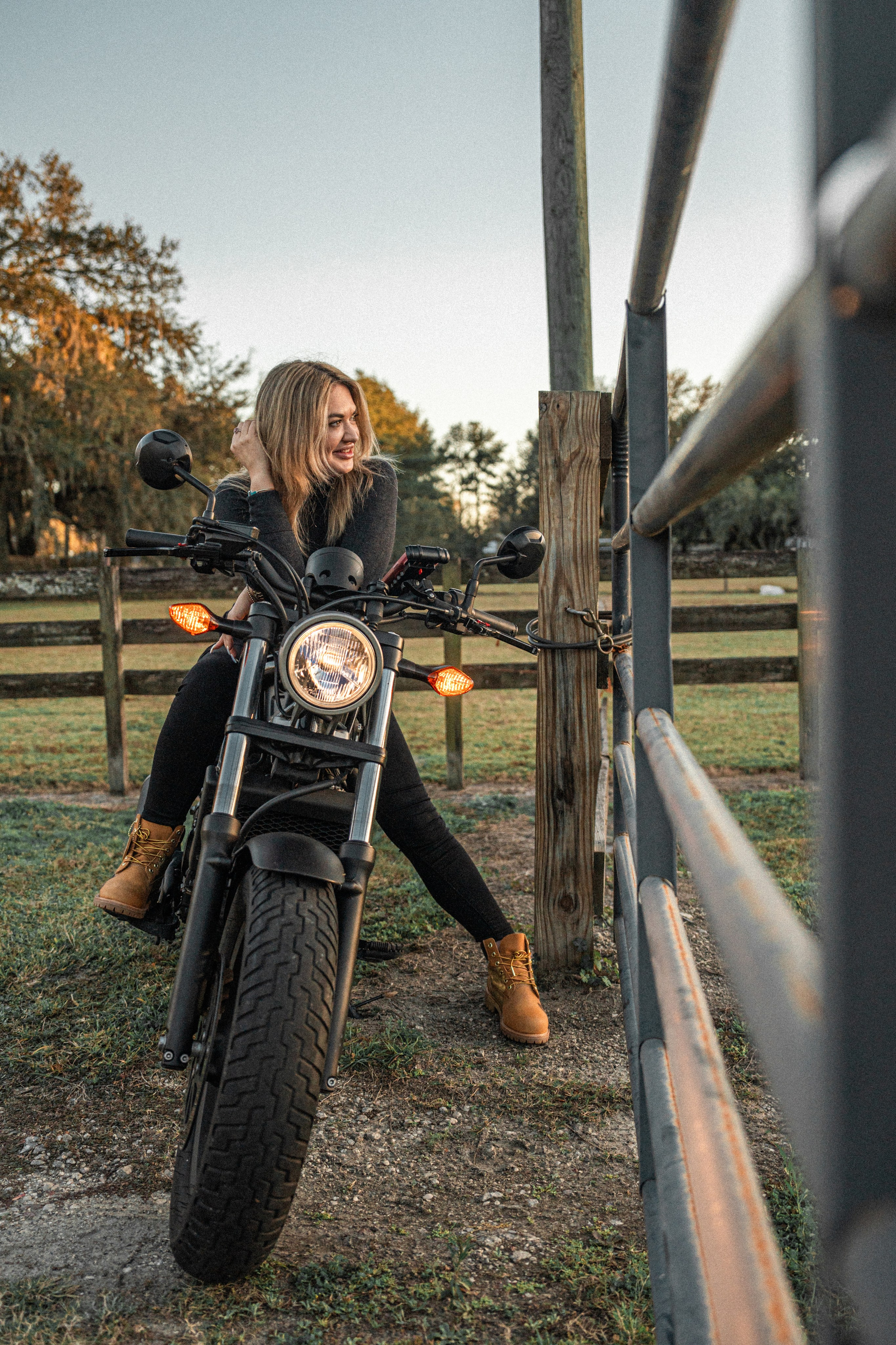 Anna on a Bike. Welcome to my video and photo world!