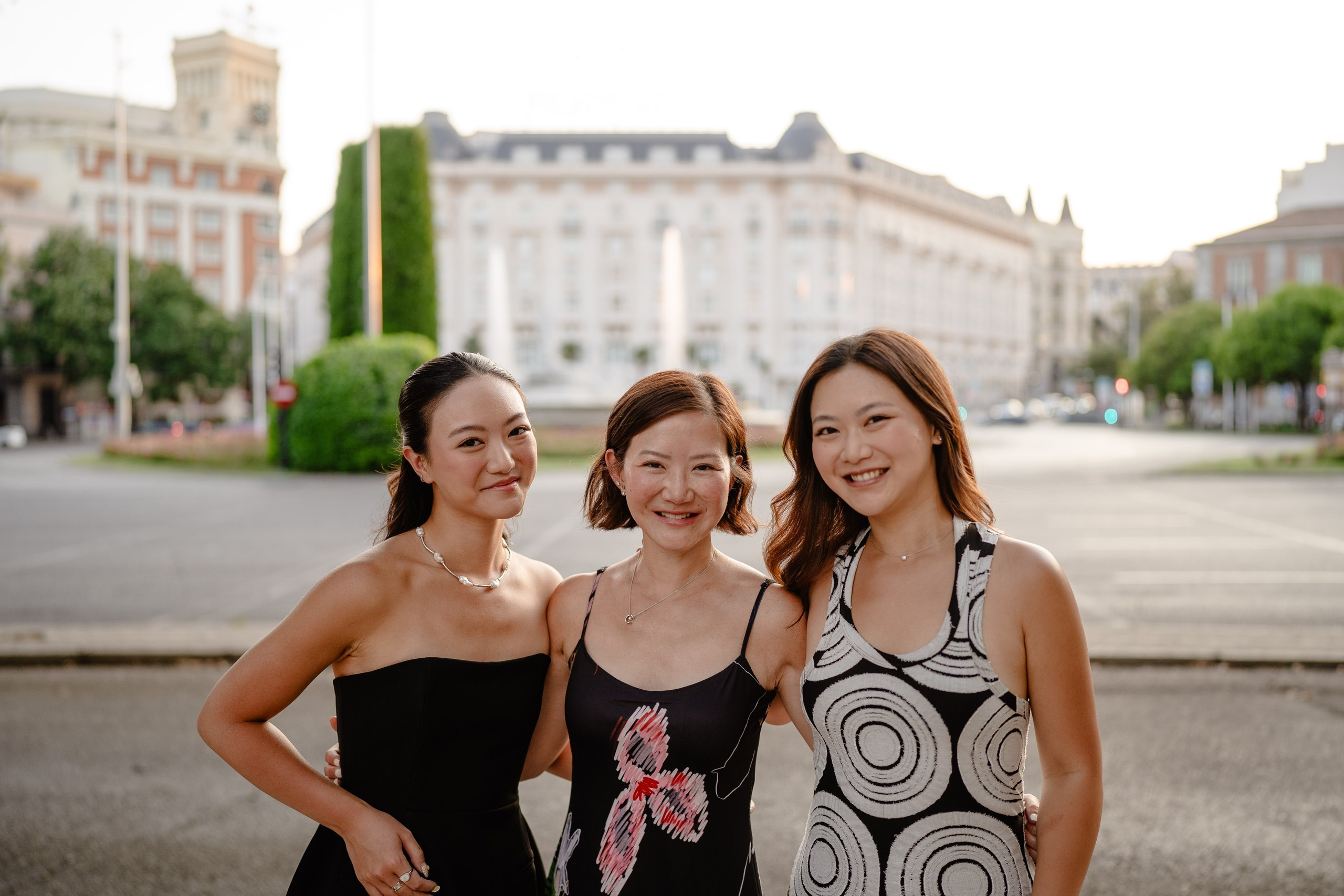 Francine's family. Madrid Photographer for Proposals, Engagements & Families | Anya Petrova