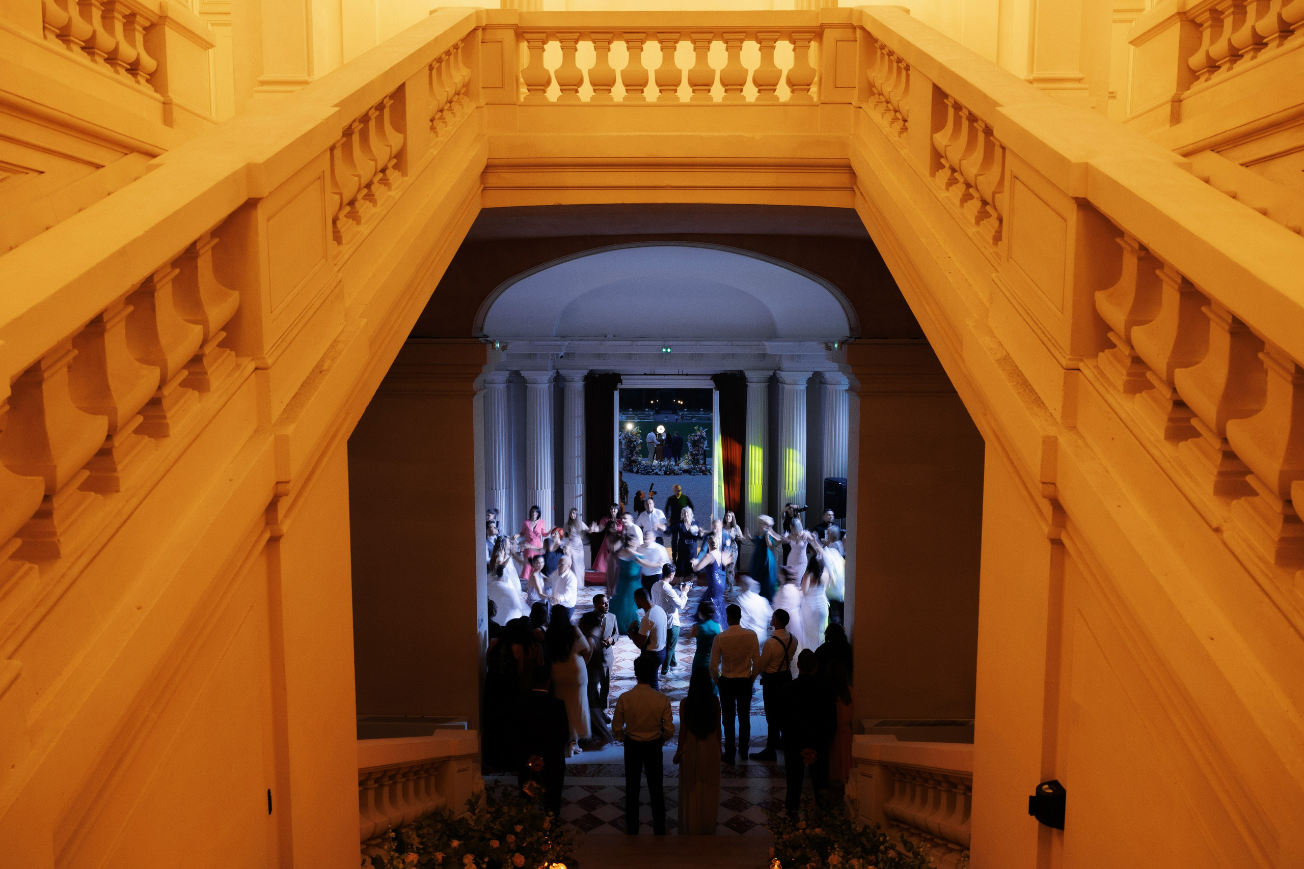 Seulement dans tes bras. Servicii Foto Video în Chișinău și Europa ID-Brothers