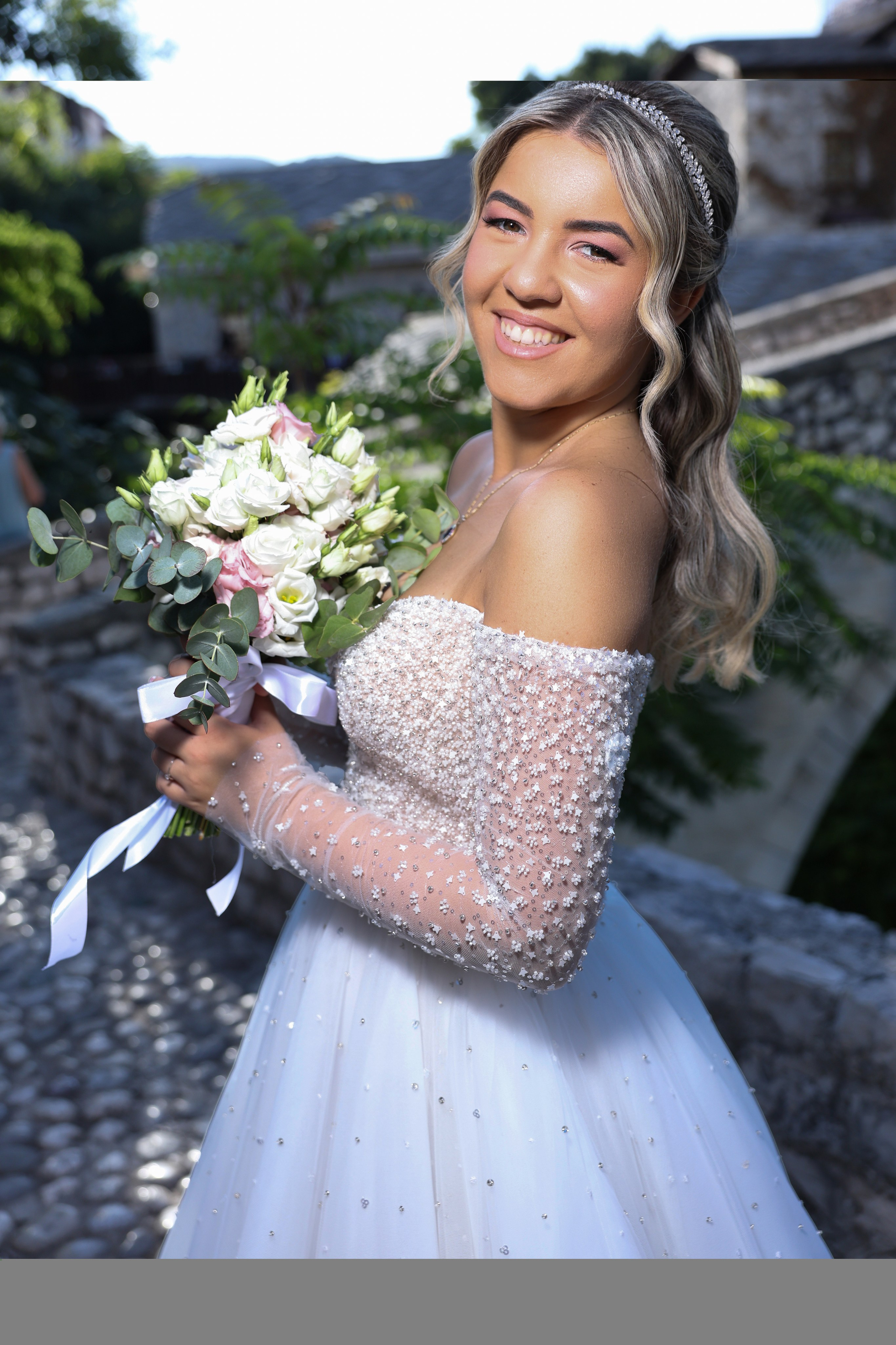 Emma & Omar. Wedding photographer based in Europe